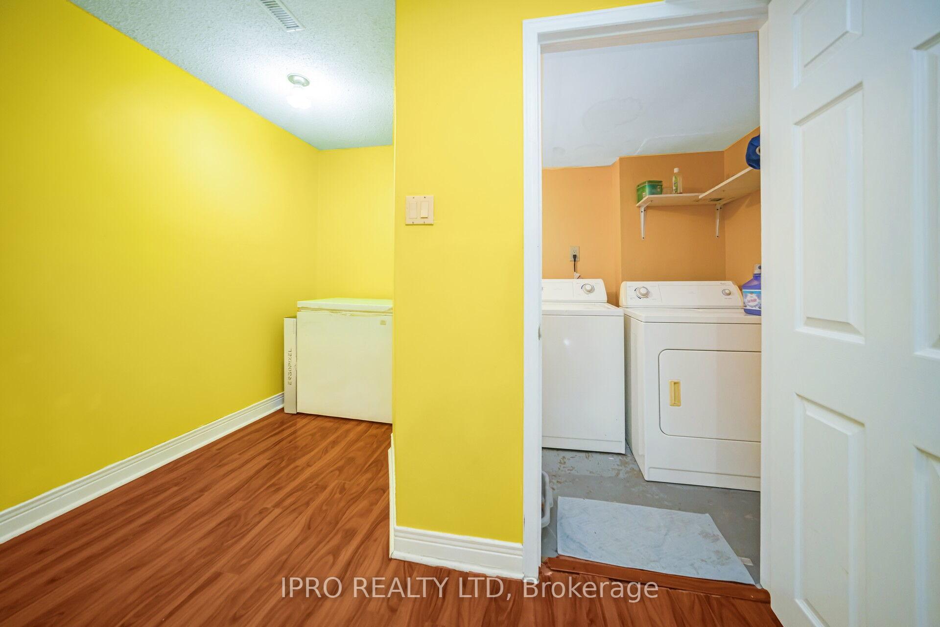 Photo 44 of 130 Skegby Road, Brampton, Brampton North — HOMEH