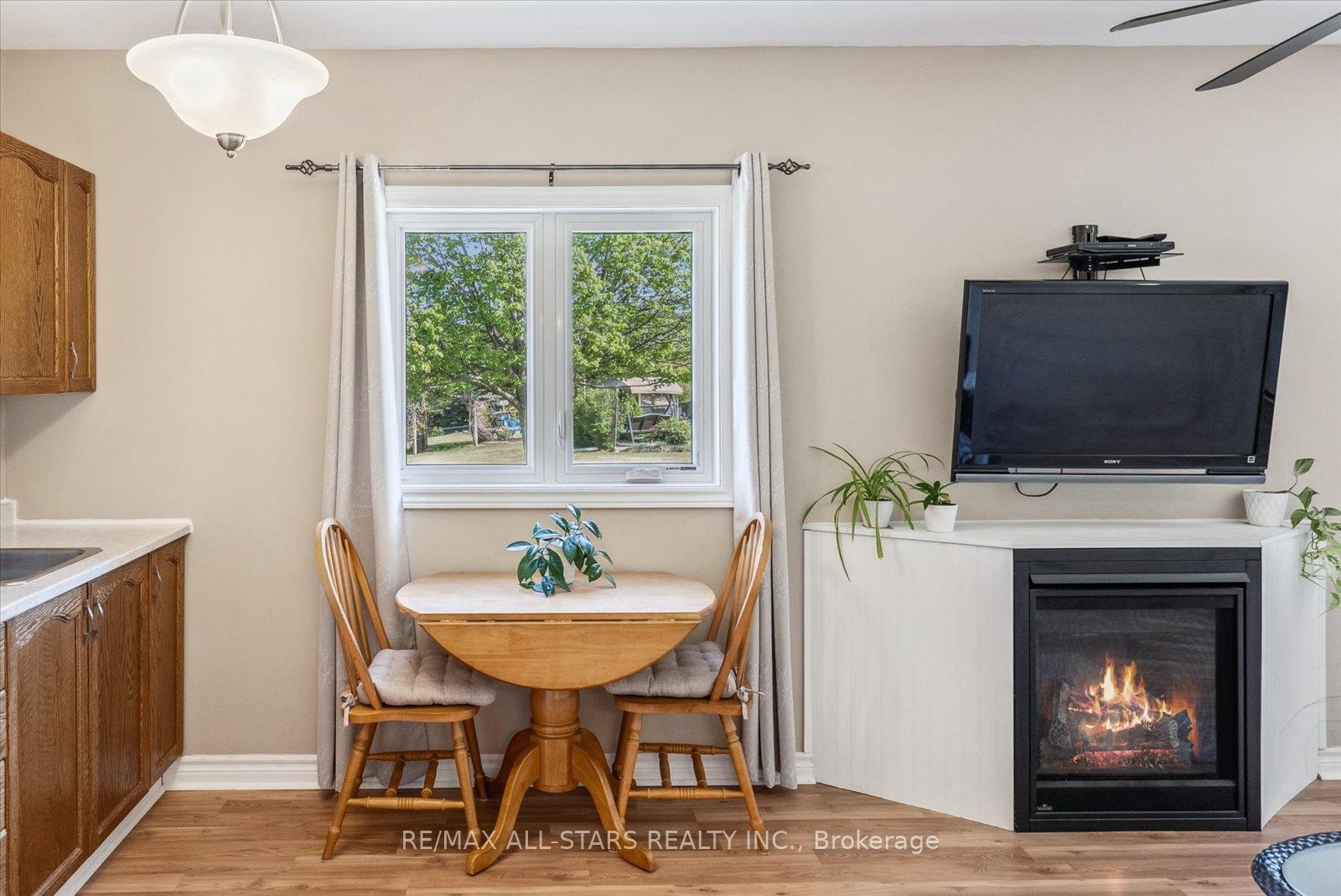 Photo 42 of 54 Marlow Circle, Springwater, Hillsdale — HOMEH