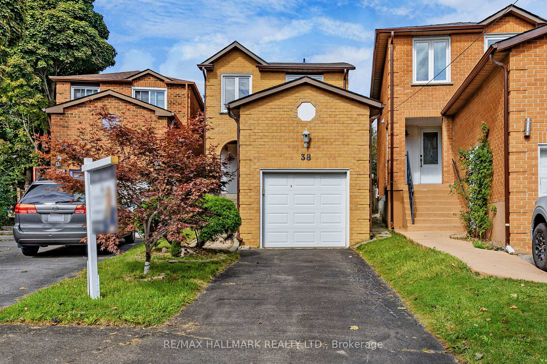 Photo 1 of 38 Rejane Crescent, Vaughan, Crestwood-Springfarm-Yorkhill — HOMEH