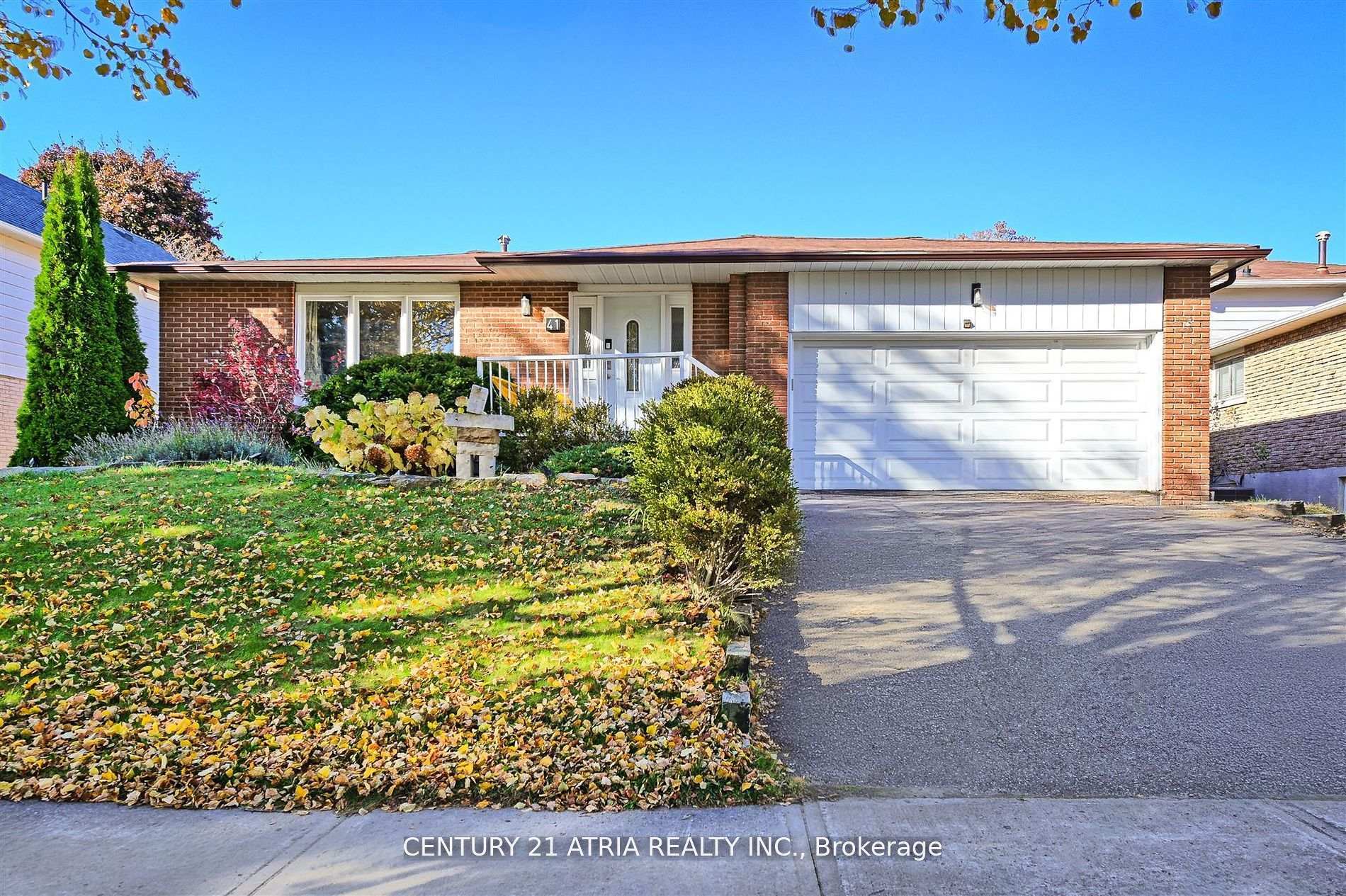 Photo 1 of 41 Pringle Avenue, Markham, Markham Village — HOMEH