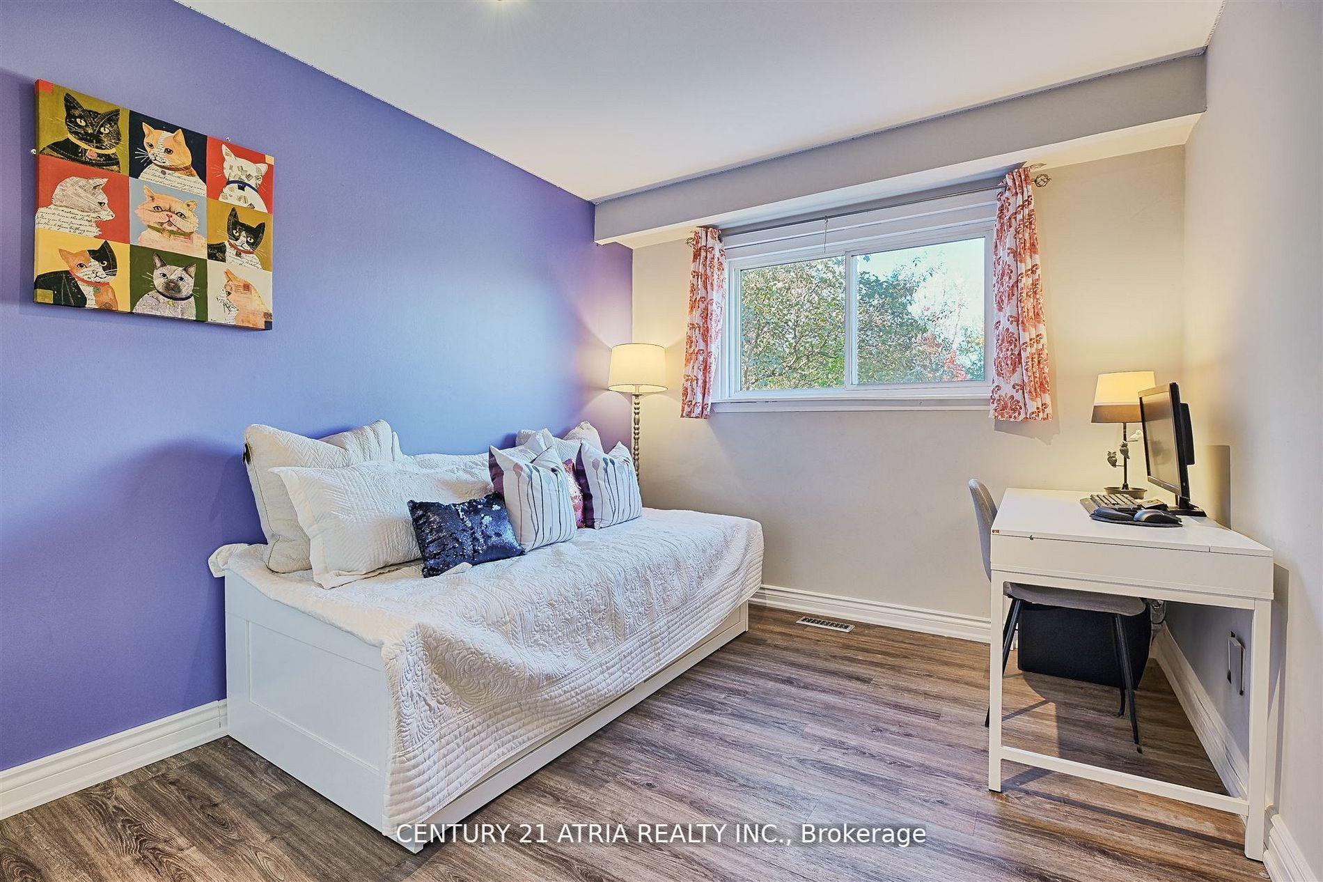 Photo 14 of 41 Pringle Avenue, Markham, Markham Village — HOMEH
