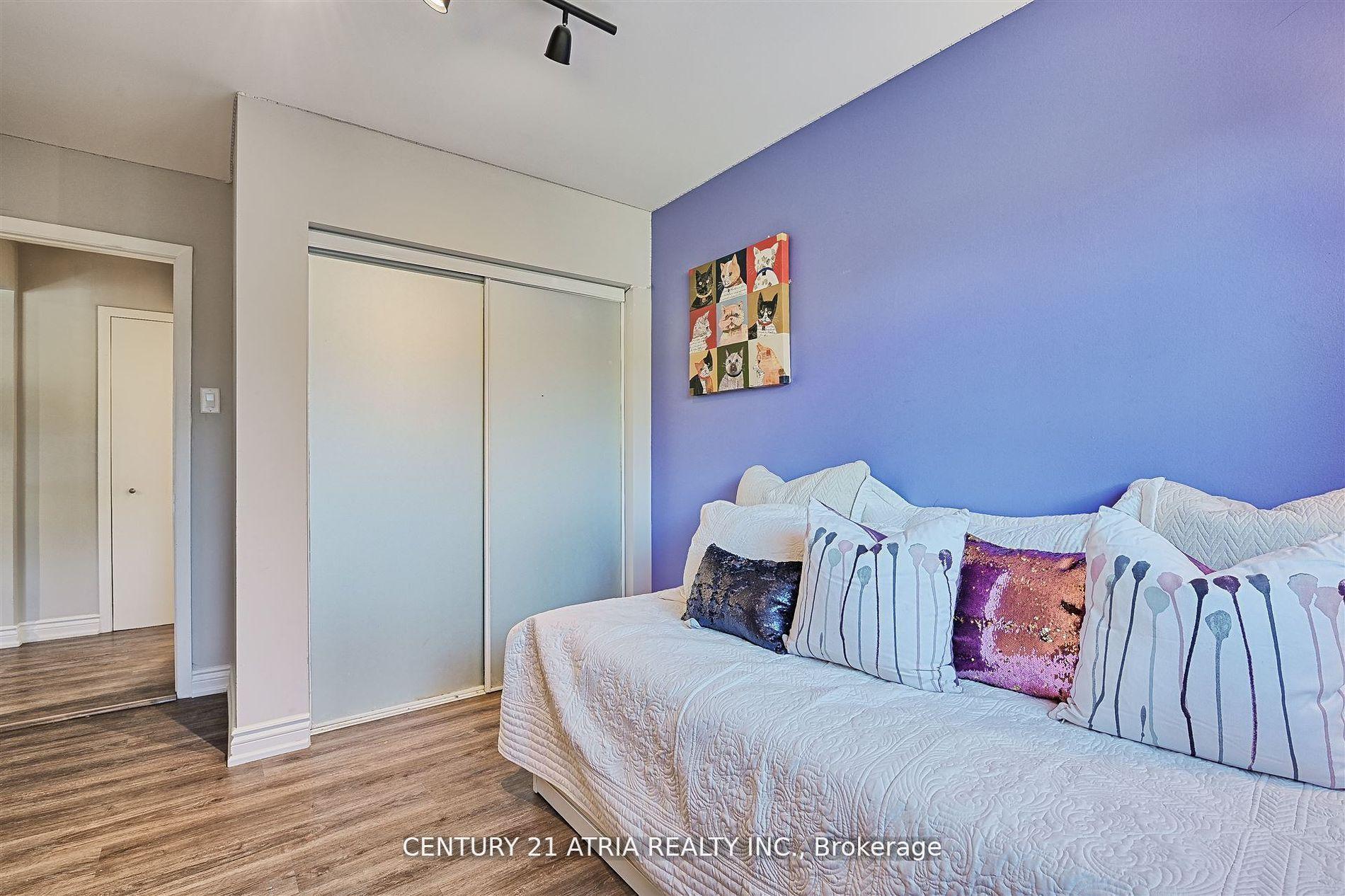 Photo 30 of 41 Pringle Avenue, Markham, Markham Village — HOMEH
