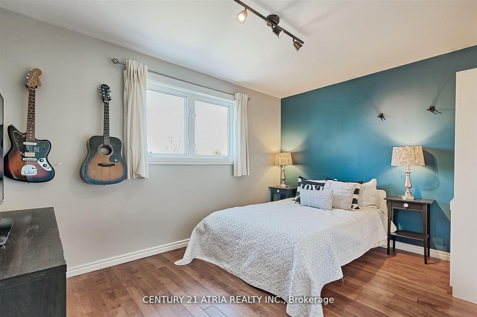 Photo 15 of 41 Pringle Avenue, Markham, Markham Village — HOMEH