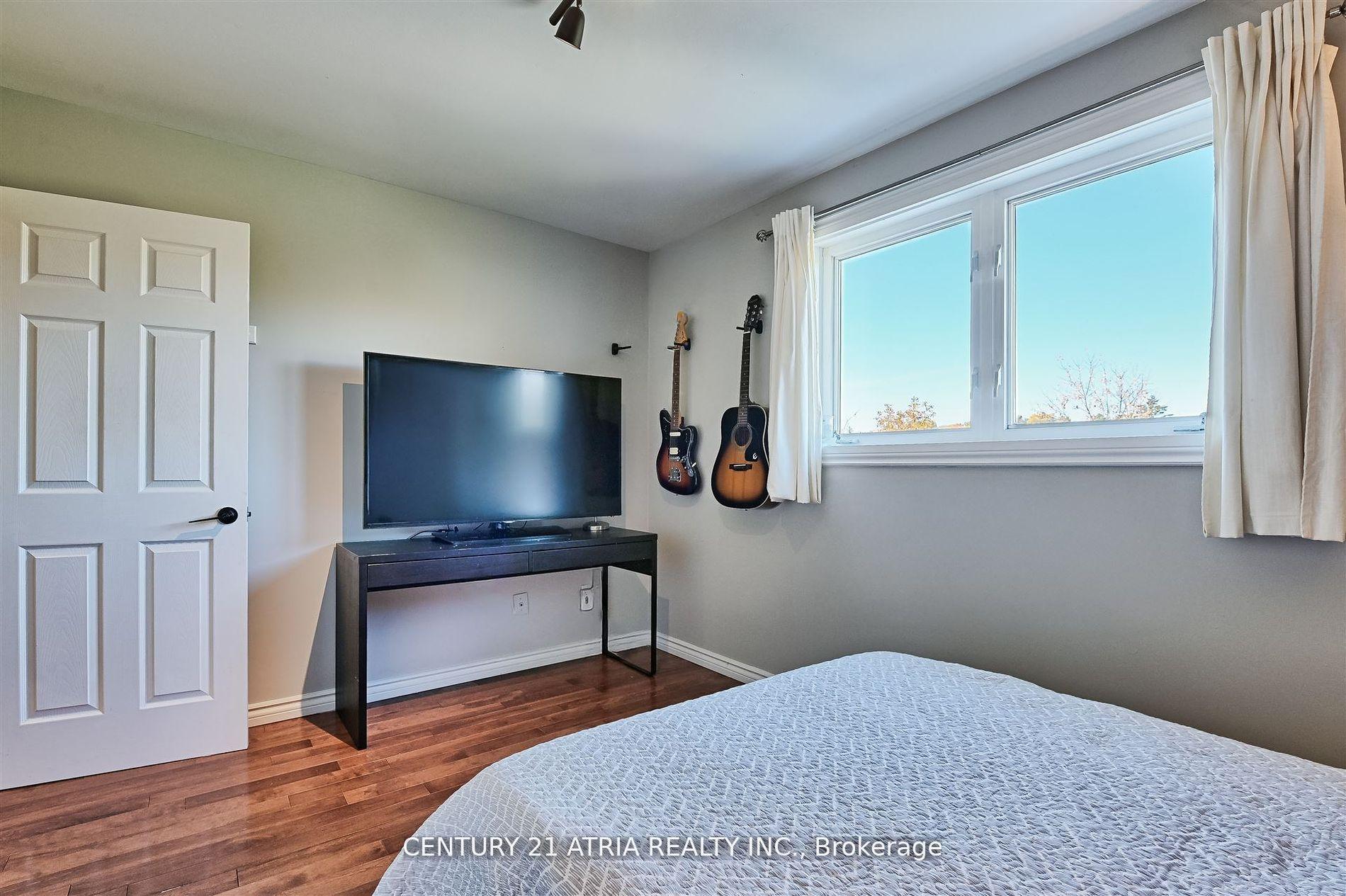 Photo 36 of 41 Pringle Avenue, Markham, Markham Village — HOMEH