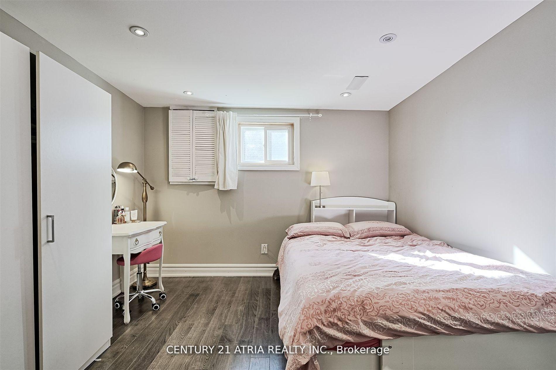 Photo 35 of 41 Pringle Avenue, Markham, Markham Village — HOMEH