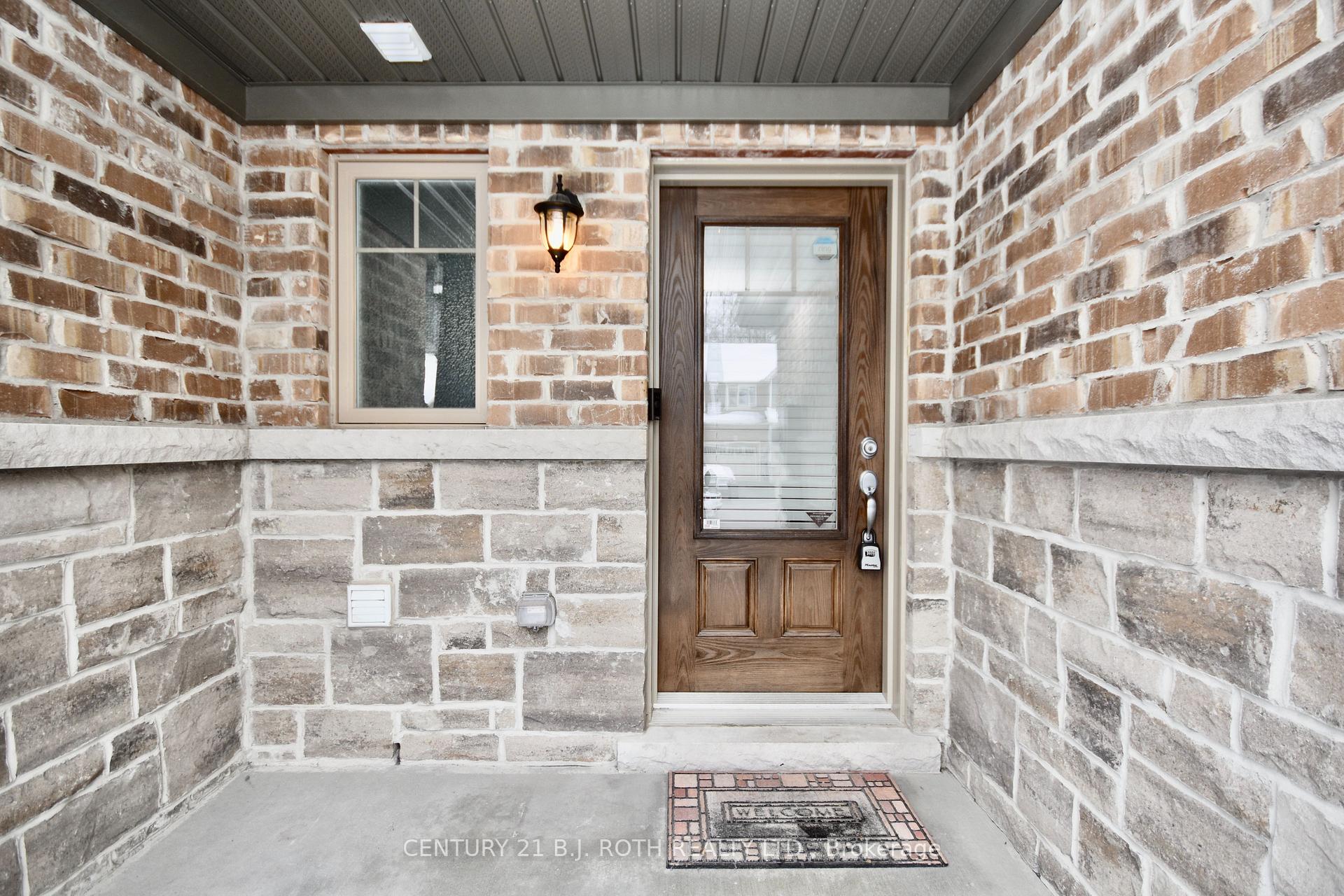 Photo 3 of 1025 Cook Drive, Midland — HOMEH