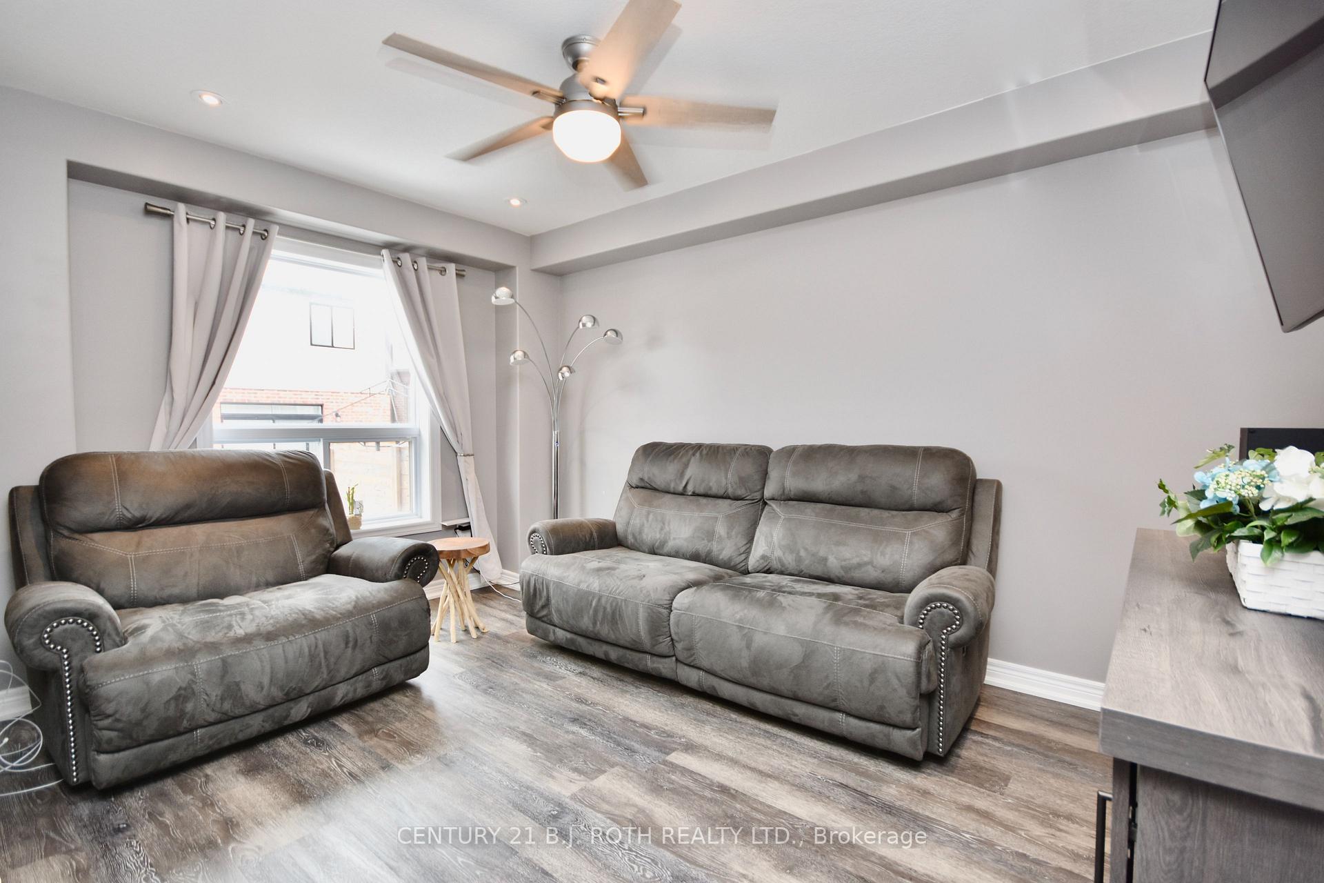 Photo 12 of 1025 Cook Drive, Midland — HOMEH