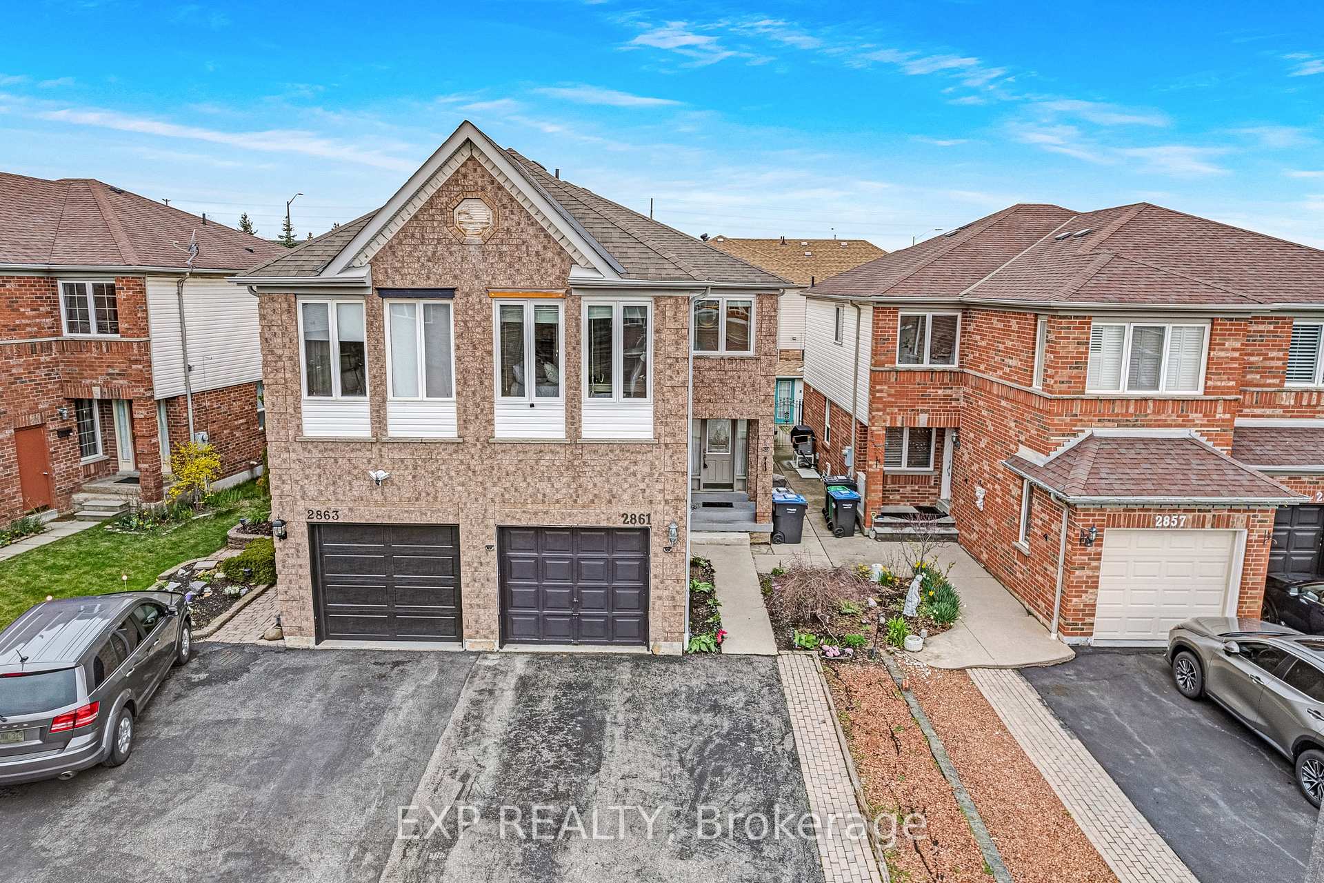 Front of 2861 Westbury Court