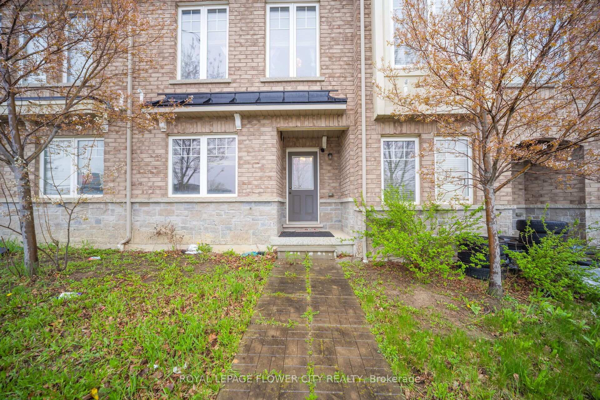 Photo 42 of 82 Magdalene Crescent, Brampton, Heart Lake East — HOMEH