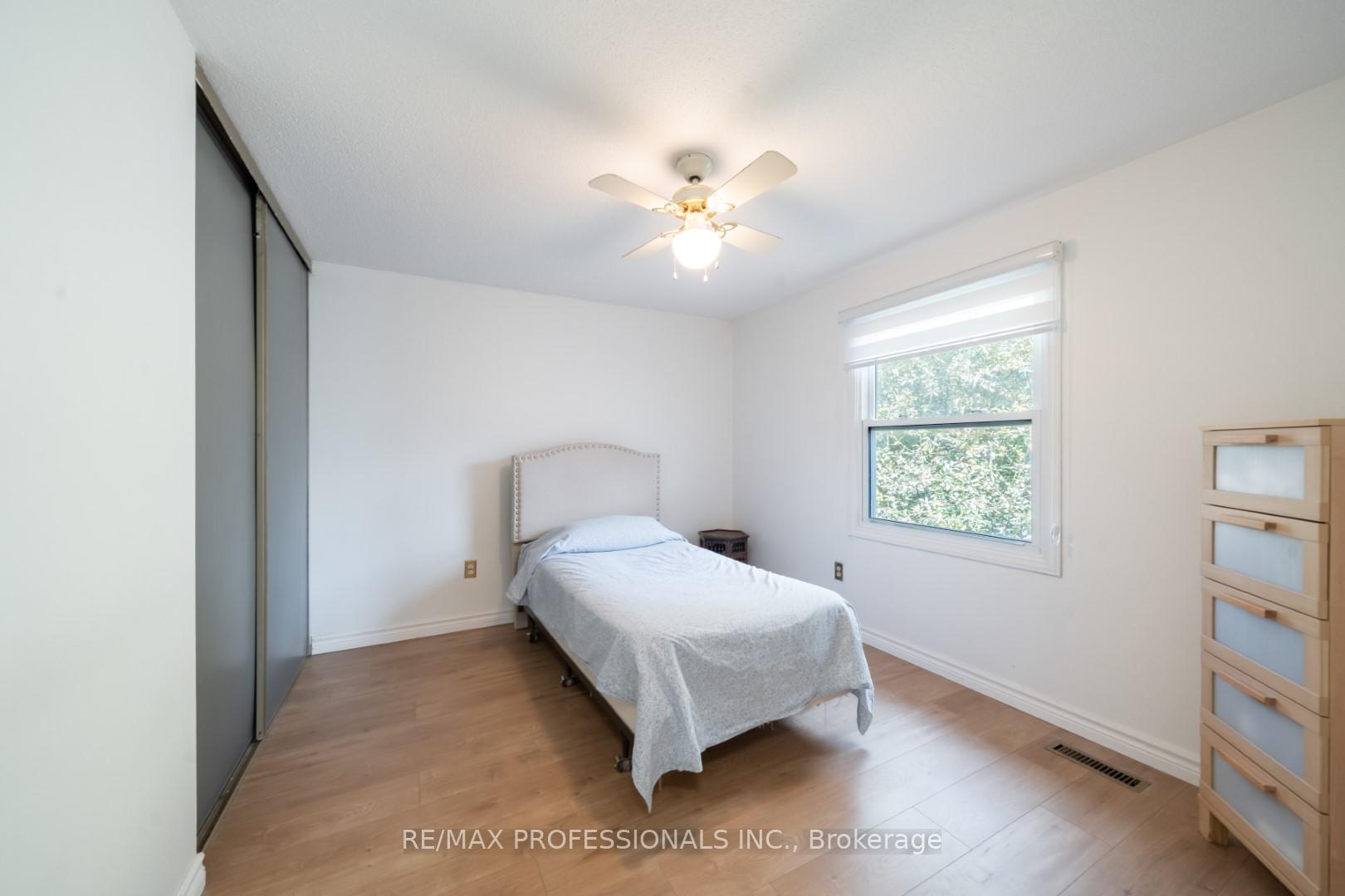 Photo 15 of 42 Reynier Drive, Brampton, Heart Lake East — HOMEH