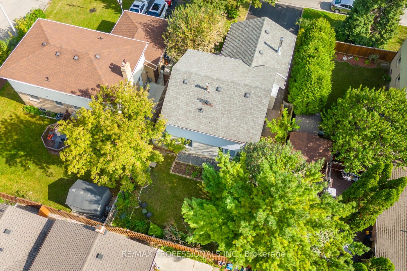 Photo 23 of 42 Reynier Drive, Brampton, Heart Lake East — HOMEH