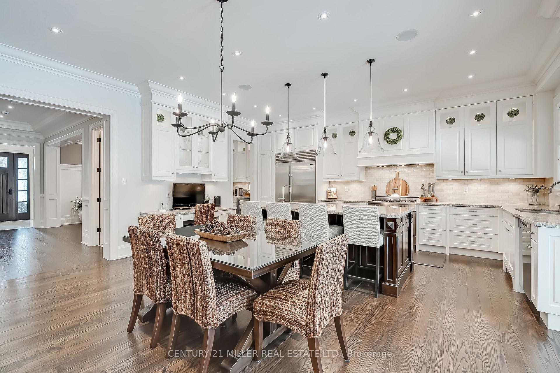 Photo 18 of 1369 Wilson Avenue, Mississauga, Mineola — HOMEH