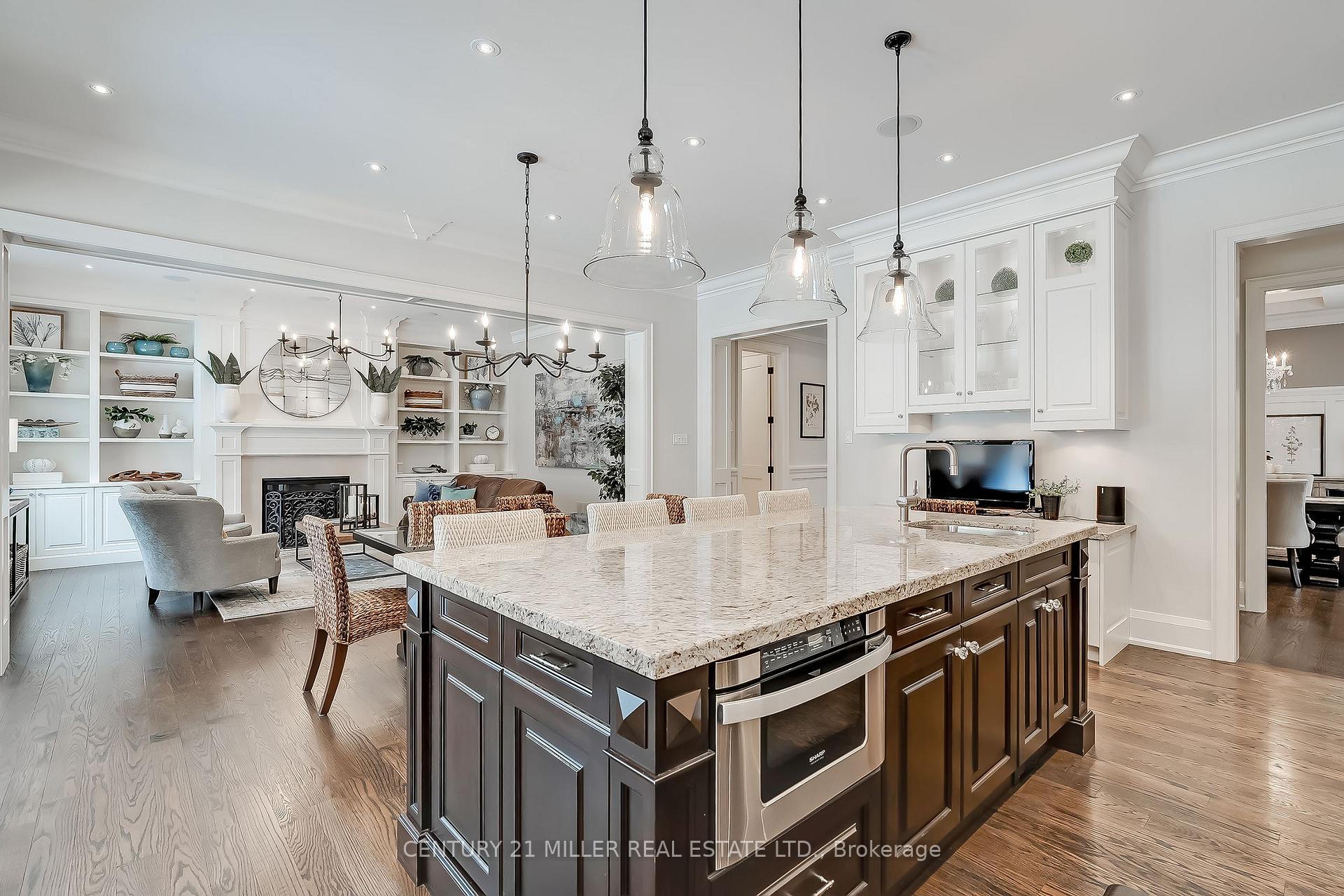 Photo 12 of 1369 Wilson Avenue, Mississauga, Mineola — HOMEH