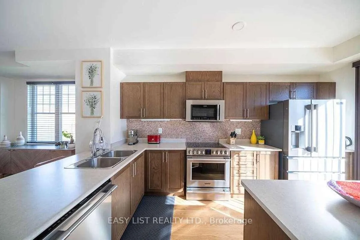 Photo 12 of 49 Prince William Boulevard, Clarington, Bowmanville — HOMEH