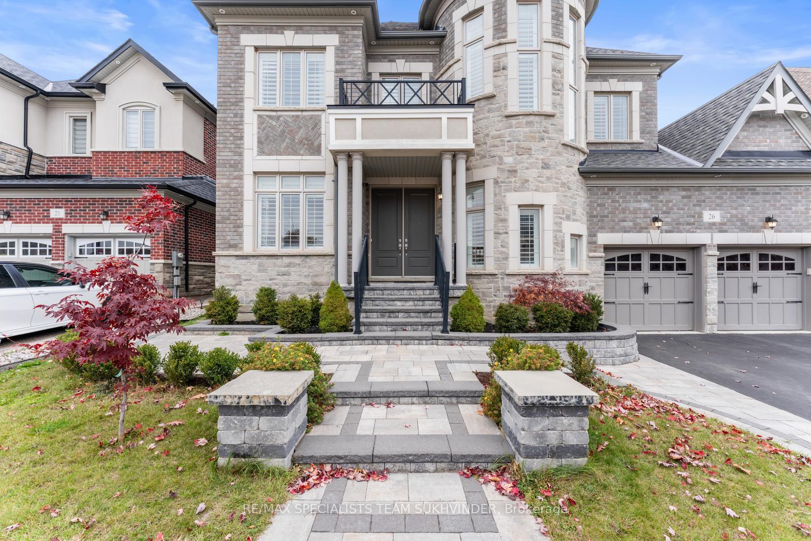 Photo 3 of 26 Evermeek Road, Brampton, Toronto Gore Rural Estate — HOMEH