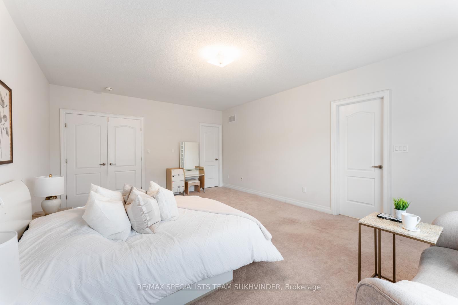 Photo 18 of 26 Evermeek Road, Brampton, Toronto Gore Rural Estate — HOMEH