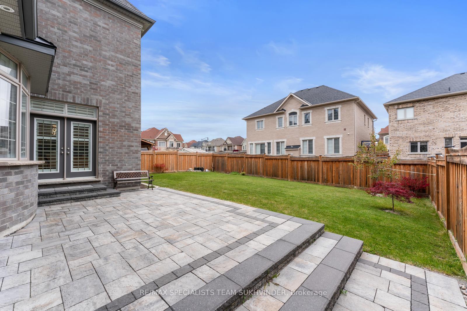 Photo 40 of 26 Evermeek Road, Brampton, Toronto Gore Rural Estate — HOMEH