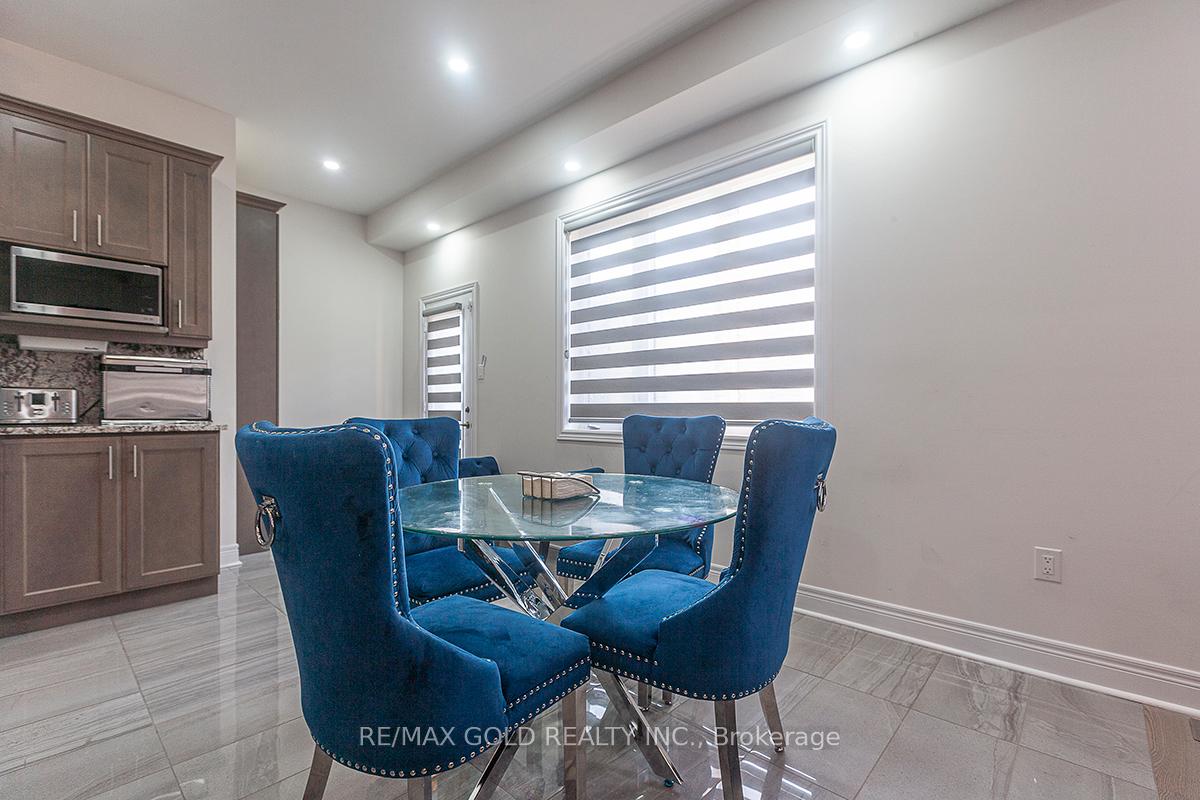 Photo 29 of 29 Michener Drive, Brampton, Sandringham-Wellington North — HOMEH