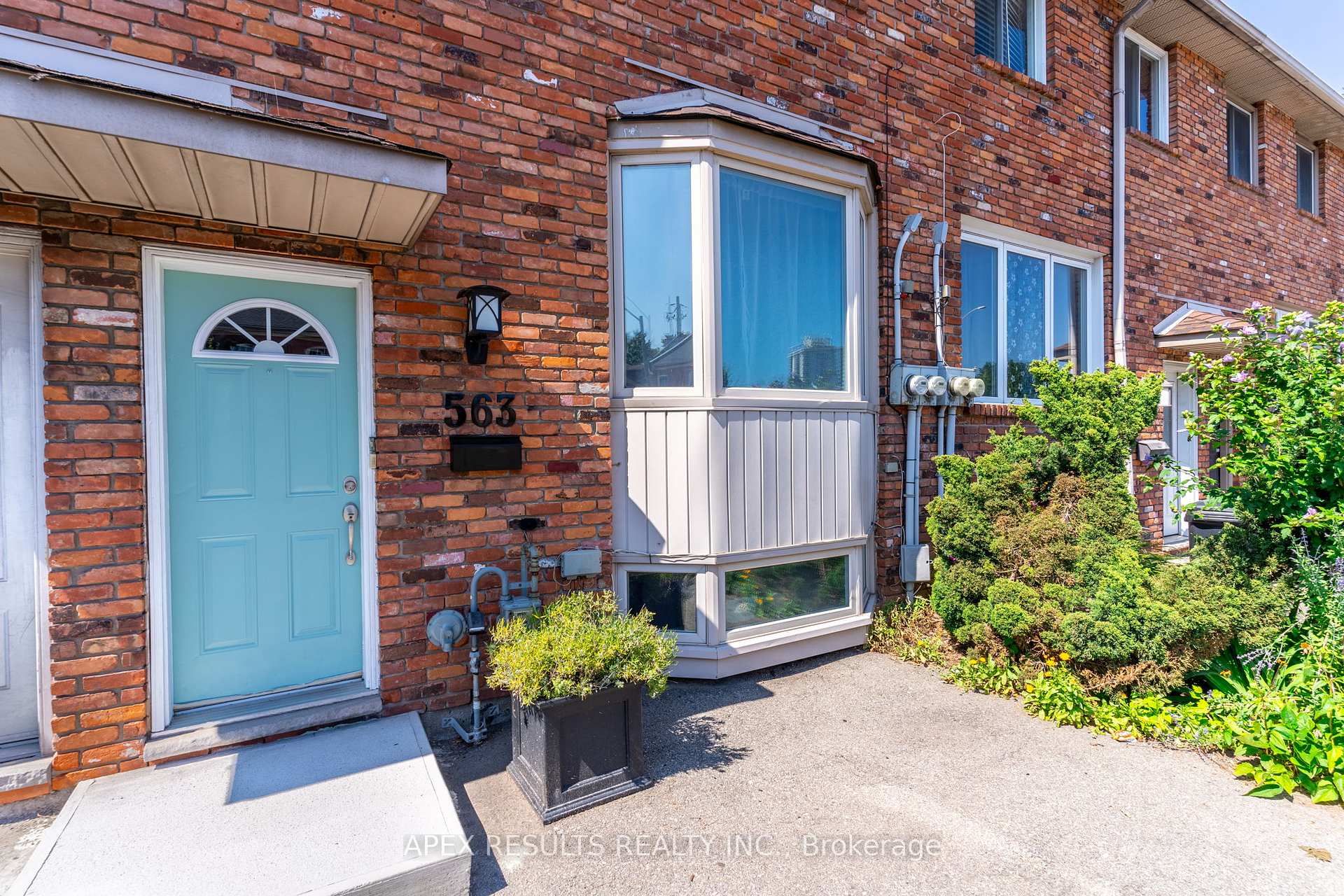 Photo 1 of 563 James Street N, Hamilton, North End — HOMEH