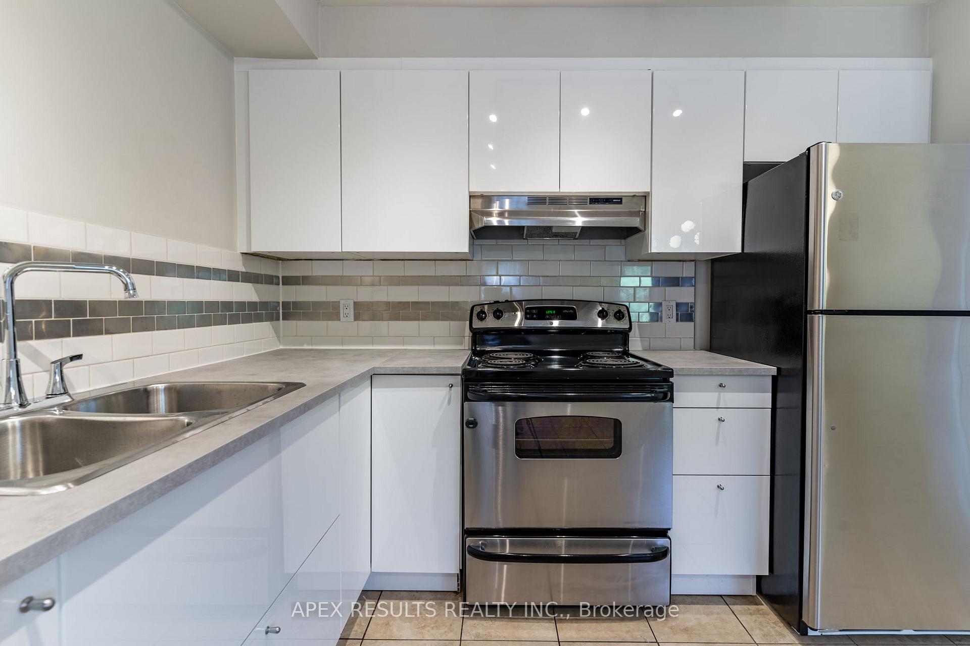 Photo 6 of 563 James Street N, Hamilton, North End — HOMEH