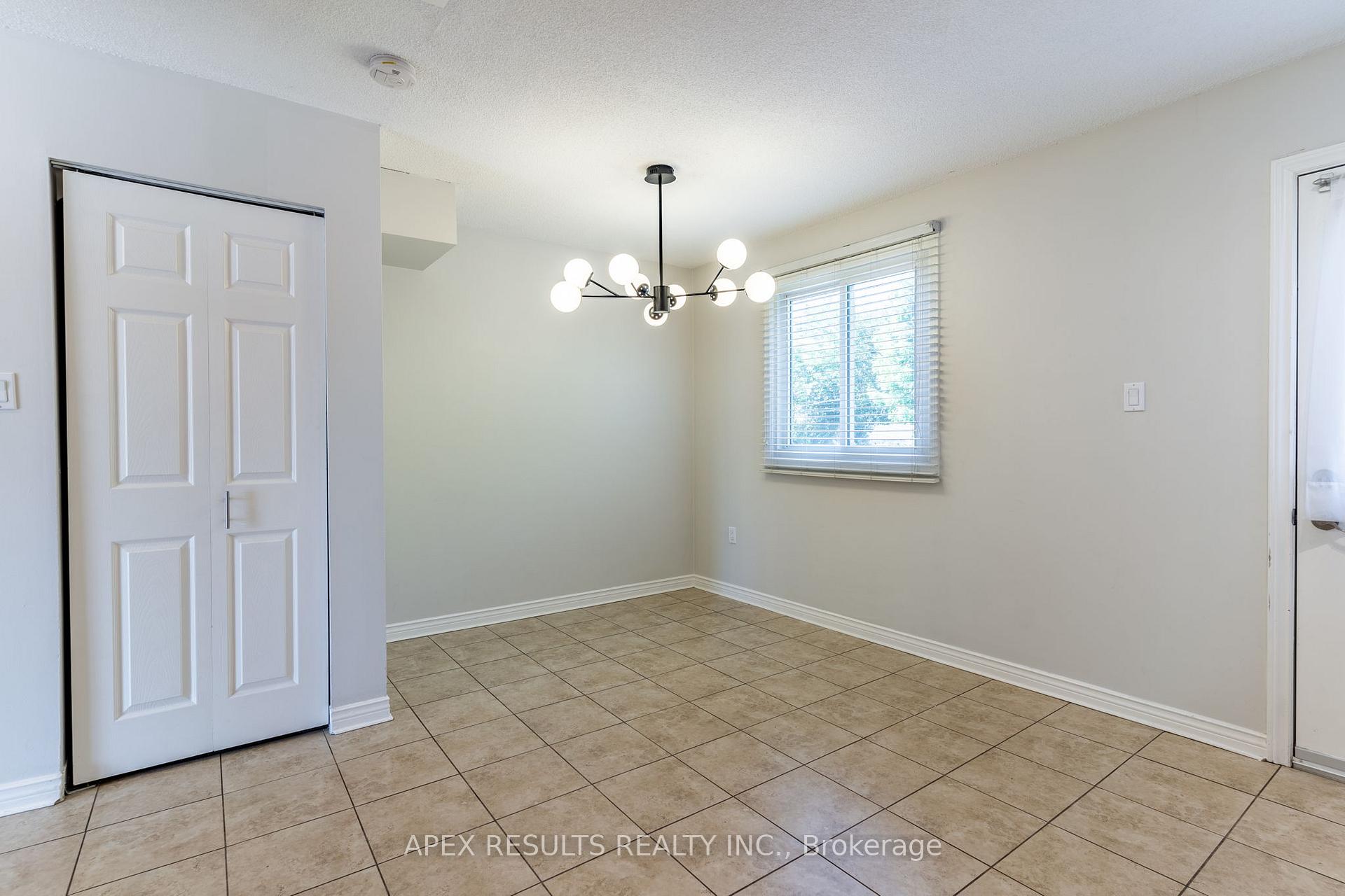 Photo 10 of 563 James Street N, Hamilton, North End — HOMEH
