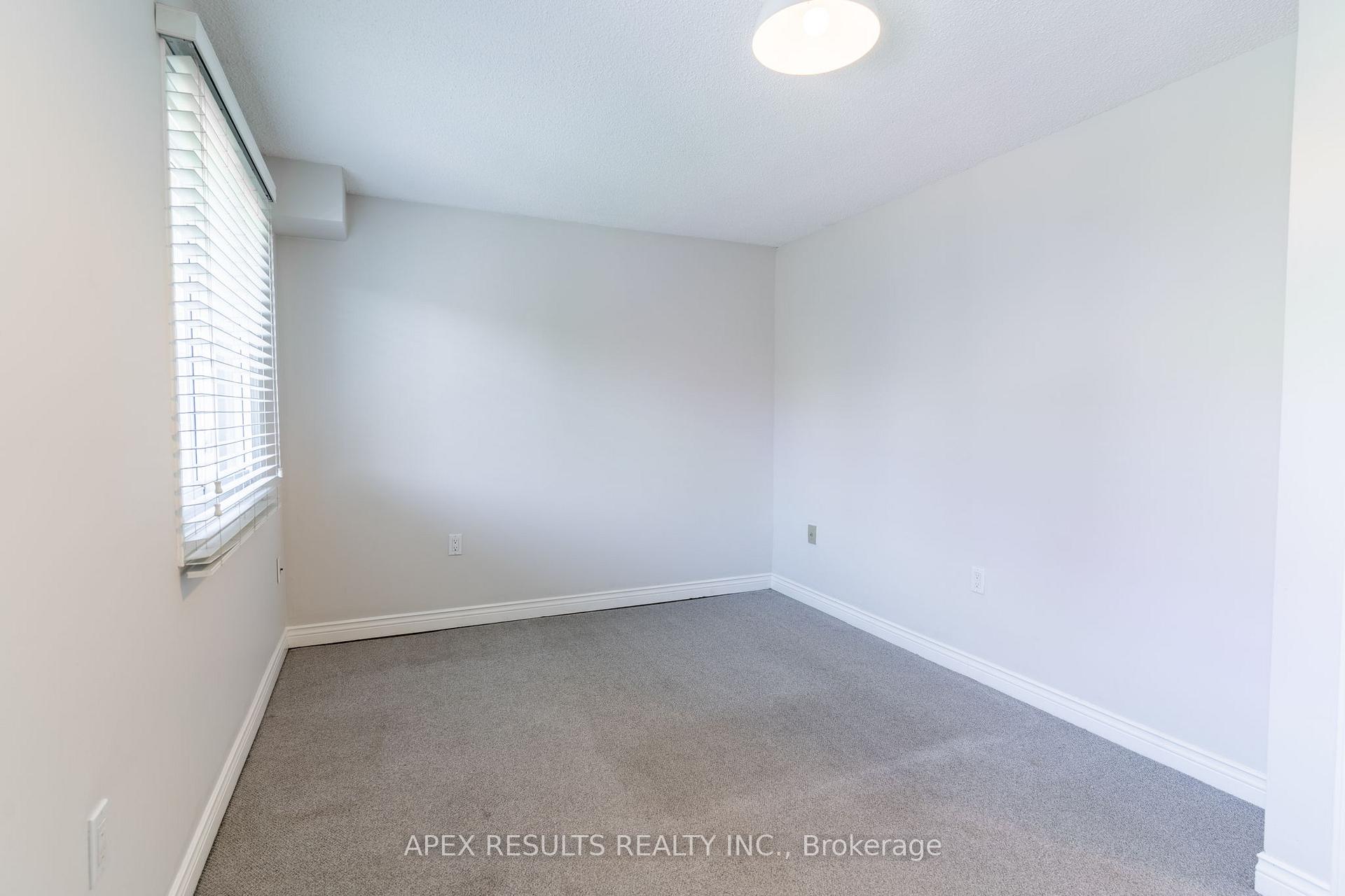 Photo 9 of 563 James Street N, Hamilton, North End — HOMEH