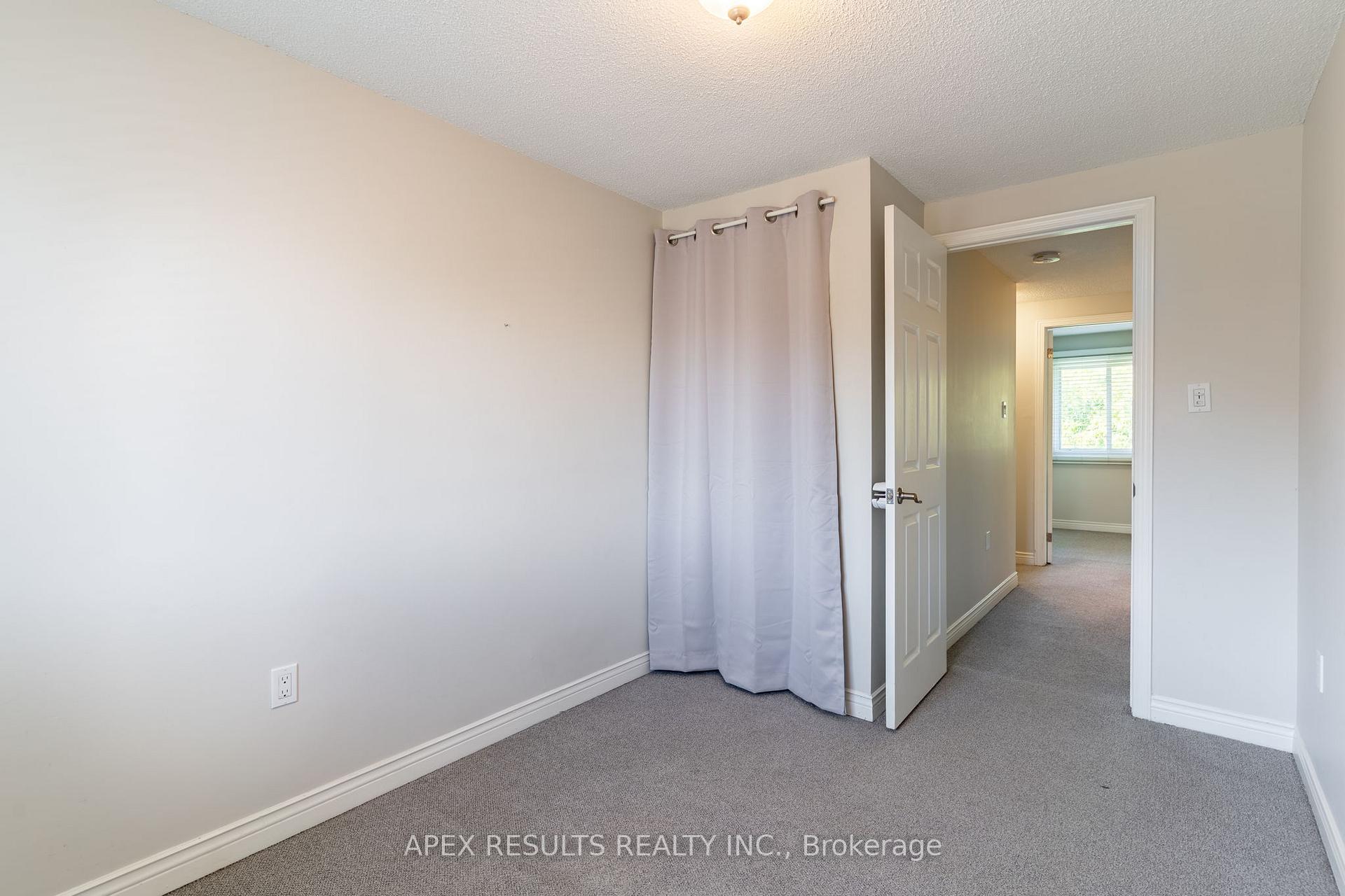 Photo 28 of 563 James Street N, Hamilton, North End — HOMEH