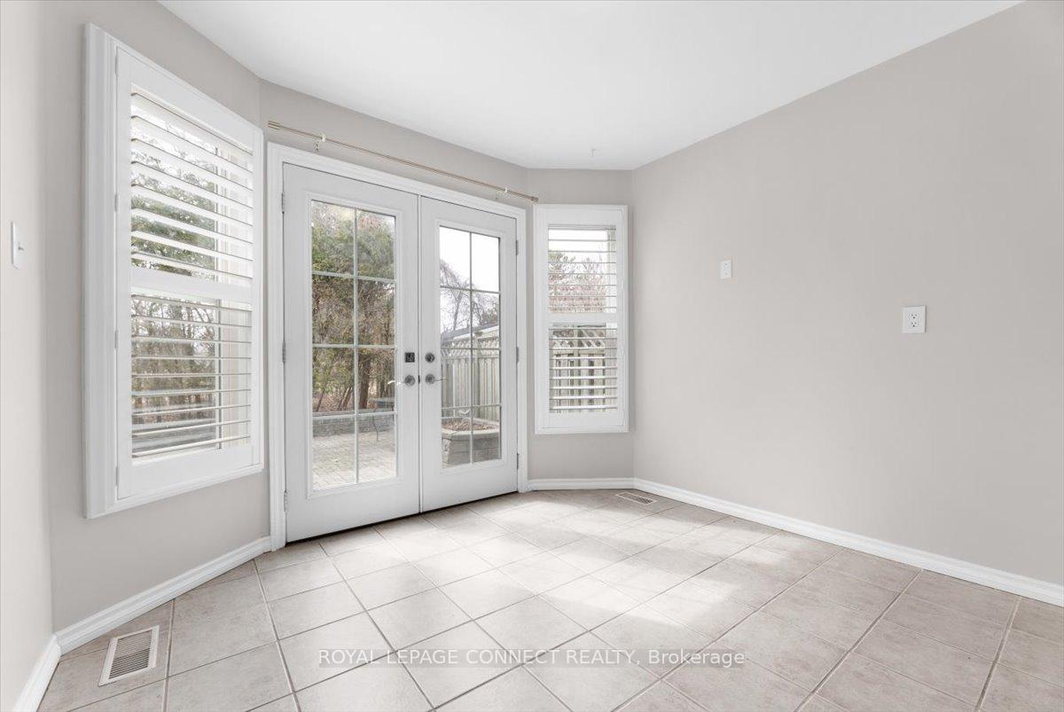 Photo 7 of 54 Parklawn Drive W, Clarington, Courtice — HOMEH
