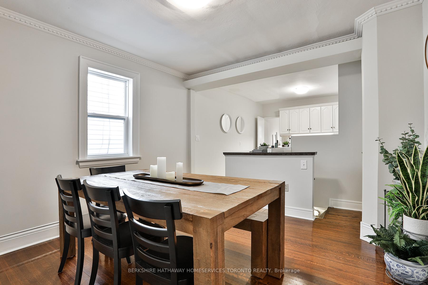 Photo 12 of 43 Golfview Avenue, Toronto, East End-Danforth — HOMEH
