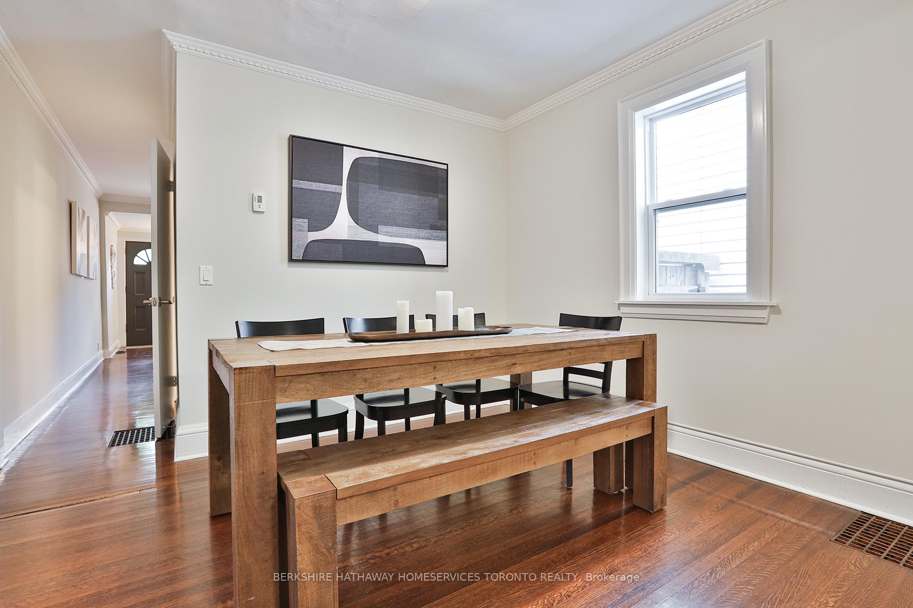 Photo 13 of 43 Golfview Avenue, Toronto, East End-Danforth — HOMEH