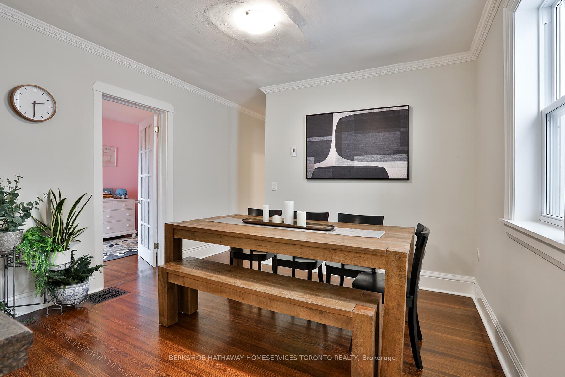 Photo 4 of 43 Golfview Avenue, Toronto, East End-Danforth — HOMEH