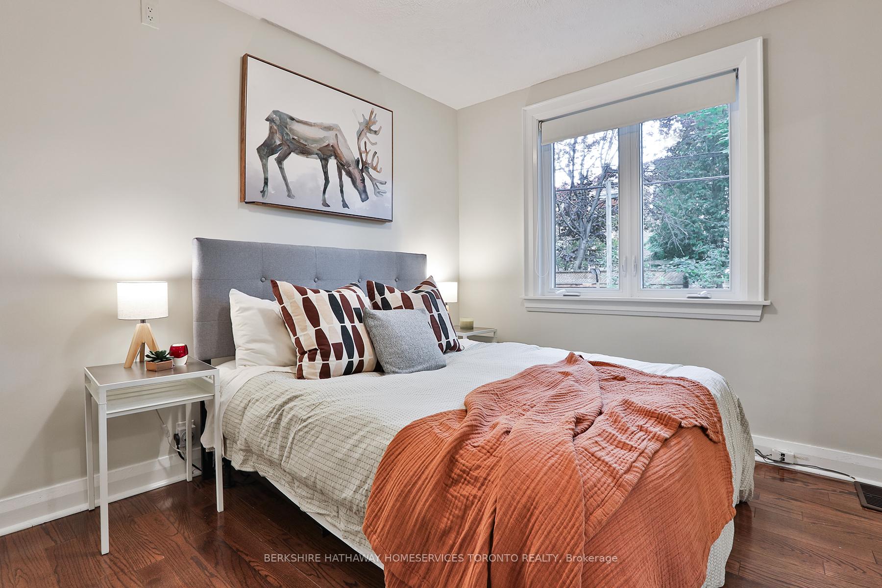 Photo 15 of 43 Golfview Avenue, Toronto, East End-Danforth — HOMEH