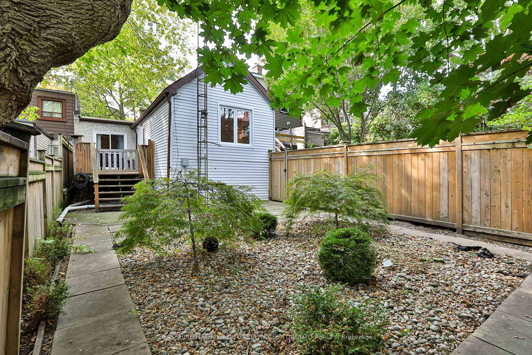Photo 29 of 43 Golfview Avenue, Toronto, East End-Danforth — HOMEH