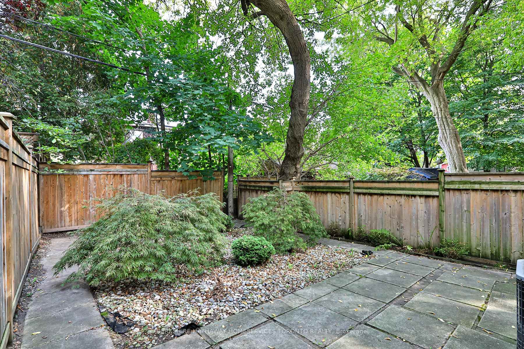 Photo 27 of 43 Golfview Avenue, Toronto, East End-Danforth — HOMEH