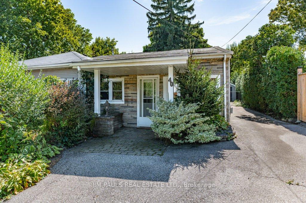 Photo 1 of 40 Union Street, Hamilton, Waterdown — HOMEH