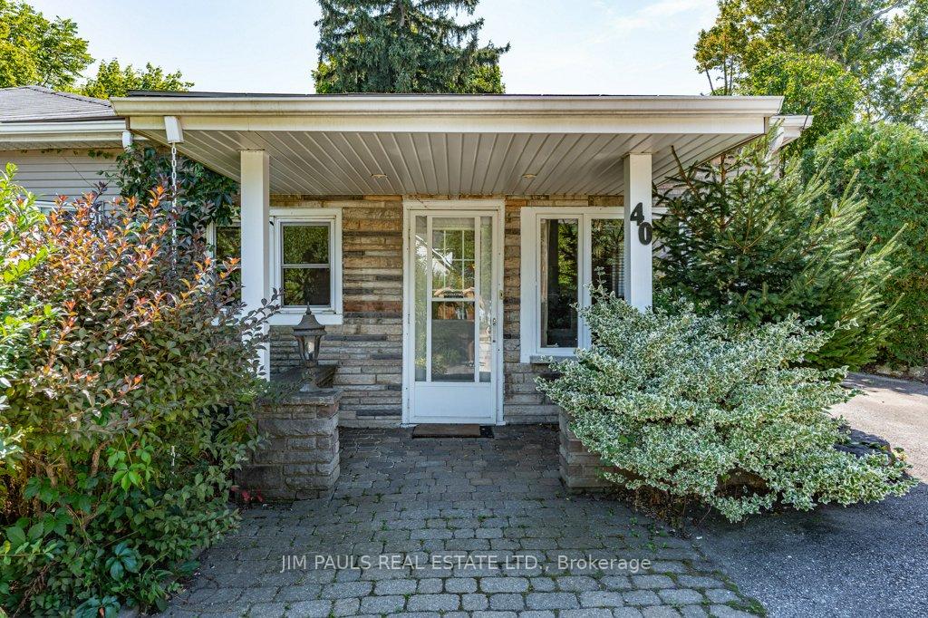 Photo 17 of 40 Union Street, Hamilton, Waterdown — HOMEH