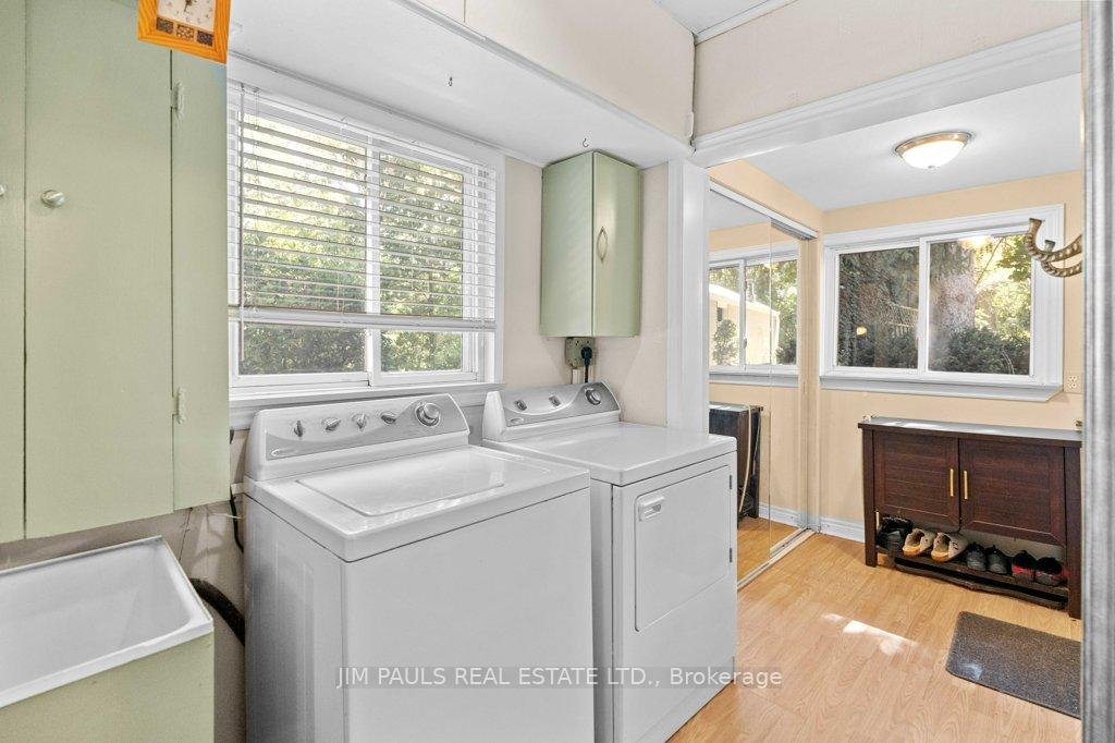 Photo 32 of 40 Union Street, Hamilton, Waterdown — HOMEH