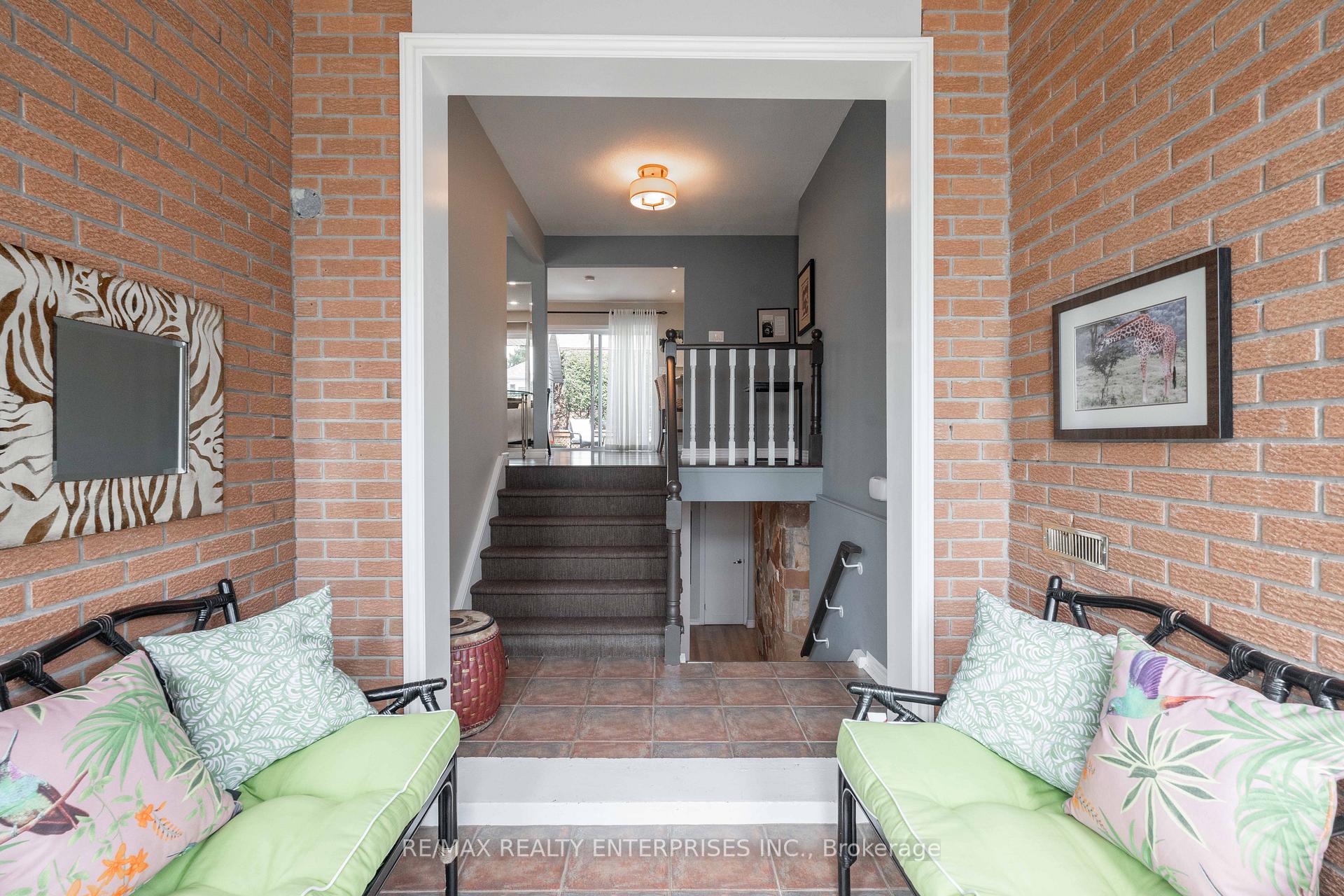 Photo 18 of 70 English Street, Brampton, Brampton West — HOMEH