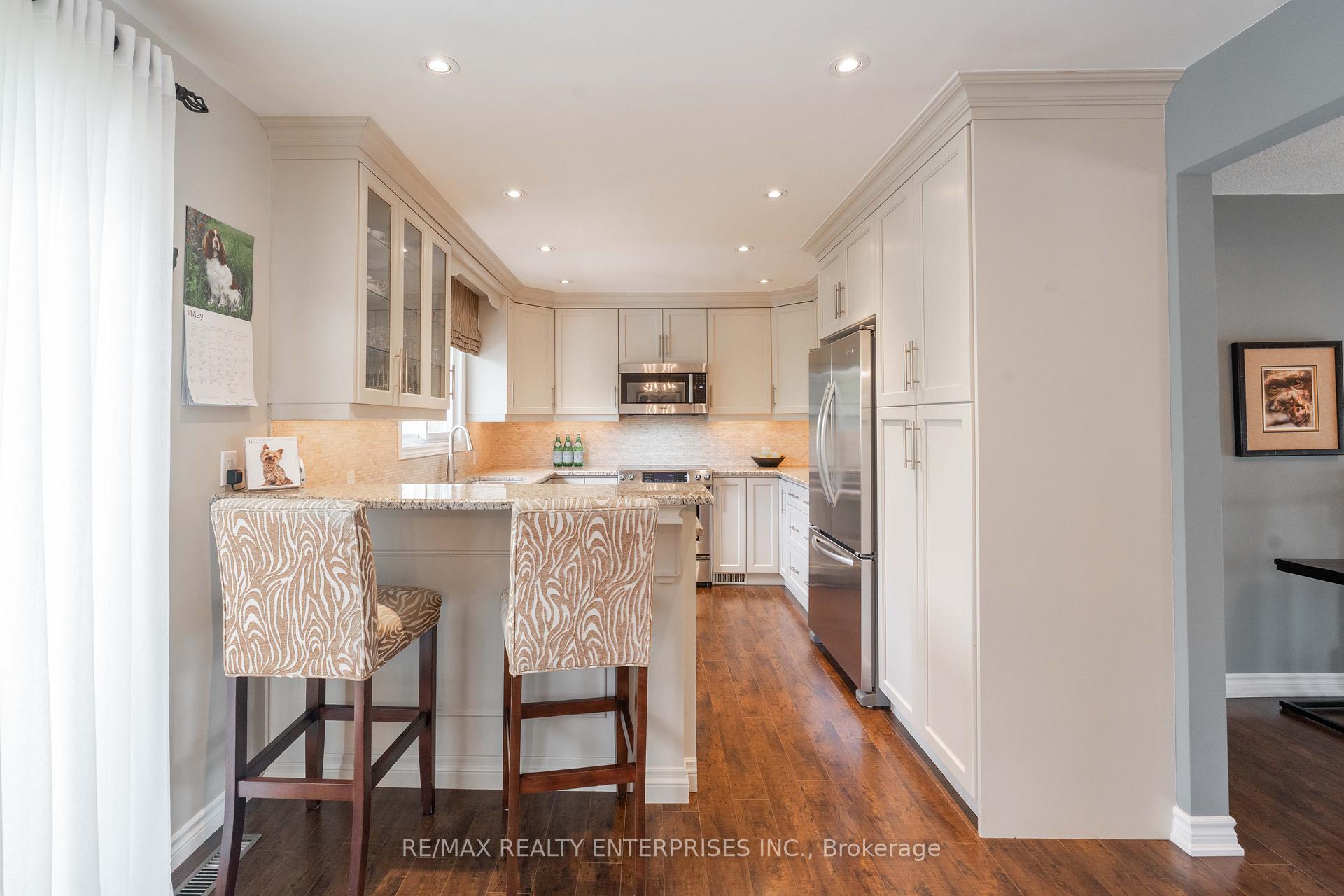 Photo 10 of 70 English Street, Brampton, Brampton West — HOMEH
