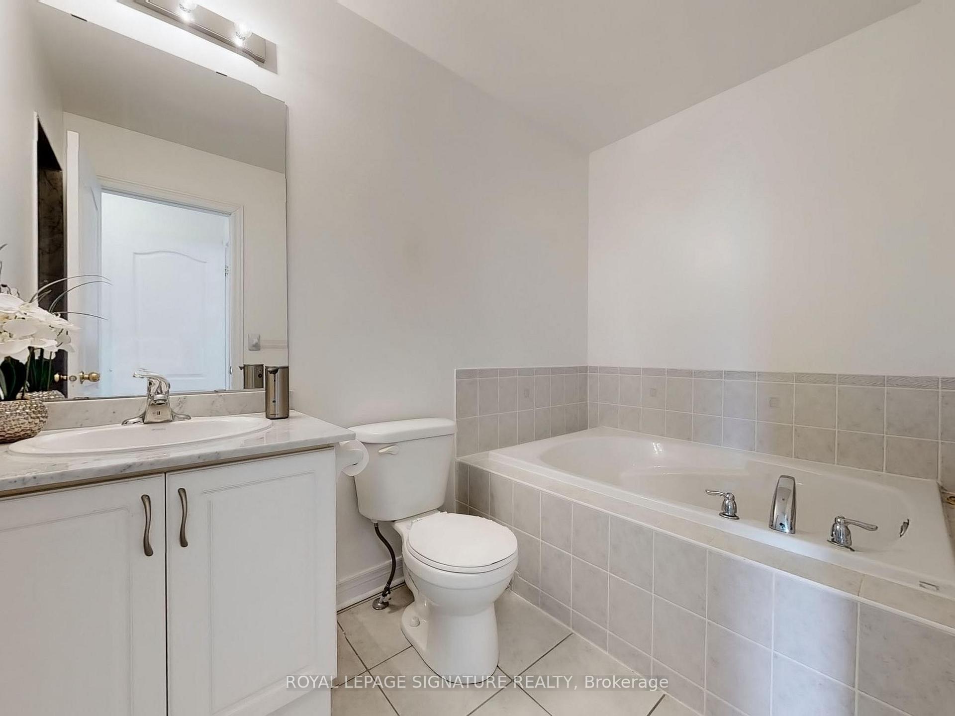 Photo 21 of 59 Princess Diana Drive, Markham, Cathedraltown — HOMEH
