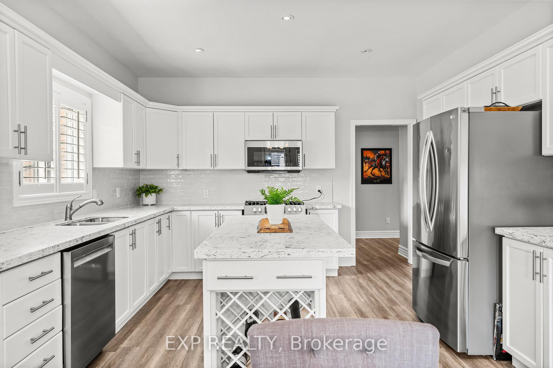 Photo 20 of 17 Hillcroft Drive, Hamilton, Stoney Creek Mountain — HOMEH