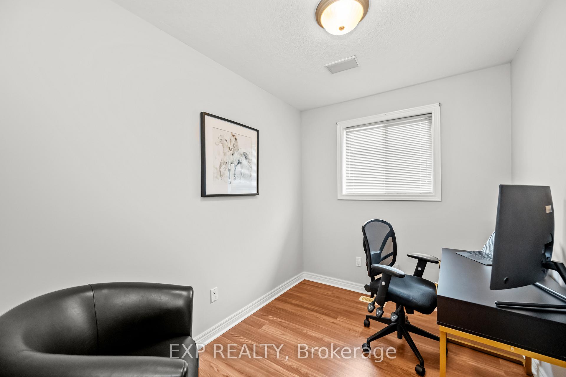 Photo 9 of 17 Hillcroft Drive, Hamilton, Stoney Creek Mountain — HOMEH