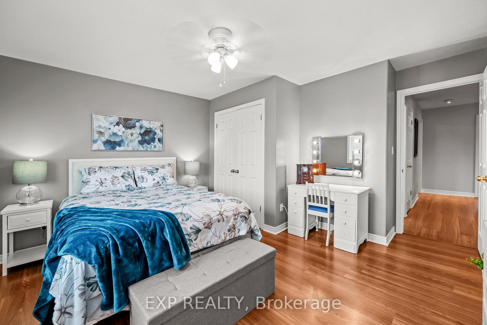 Photo 18 of 17 Hillcroft Drive, Hamilton, Stoney Creek Mountain — HOMEH