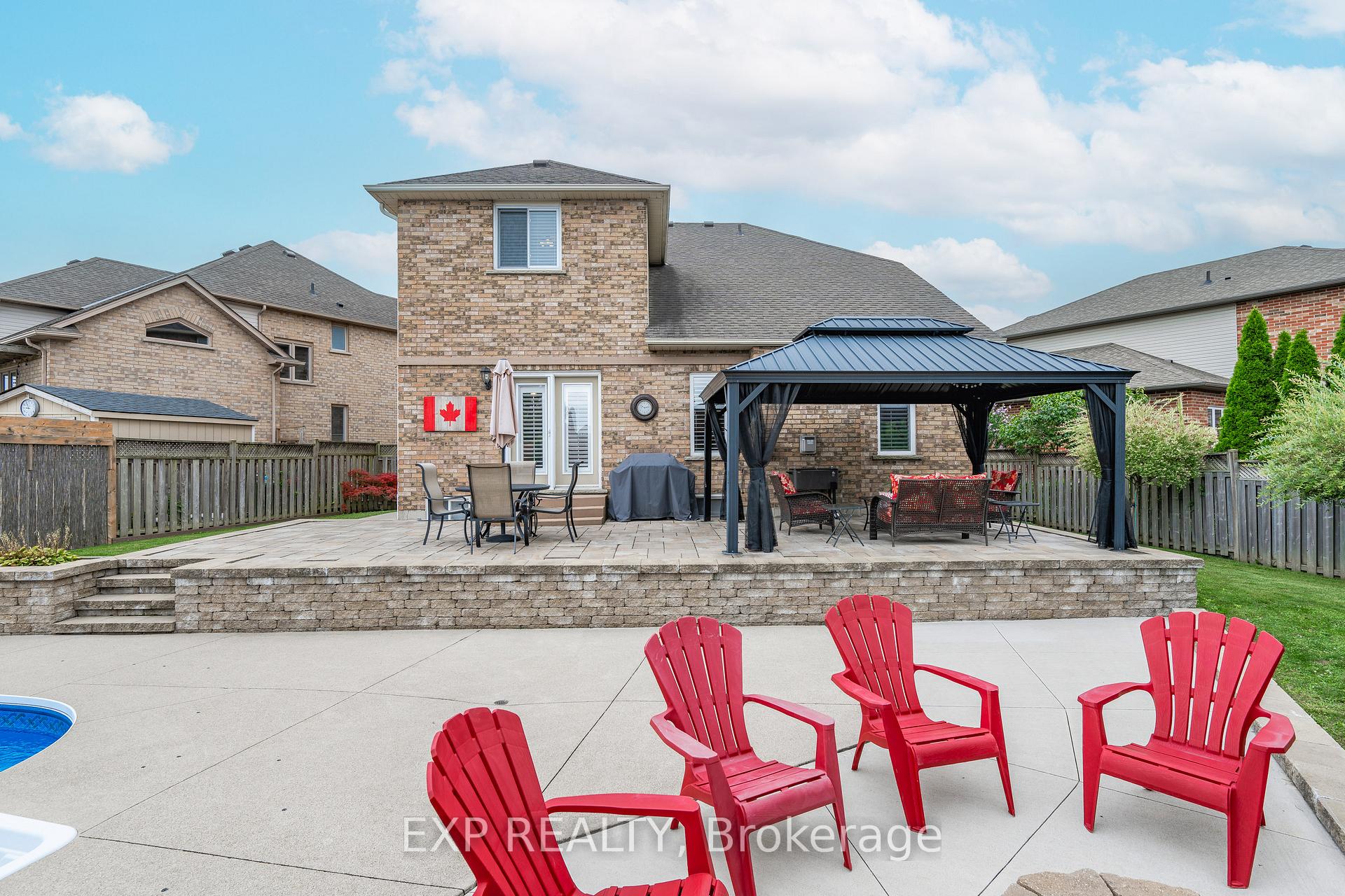 Photo 29 of 17 Hillcroft Drive, Hamilton, Stoney Creek Mountain — HOMEH