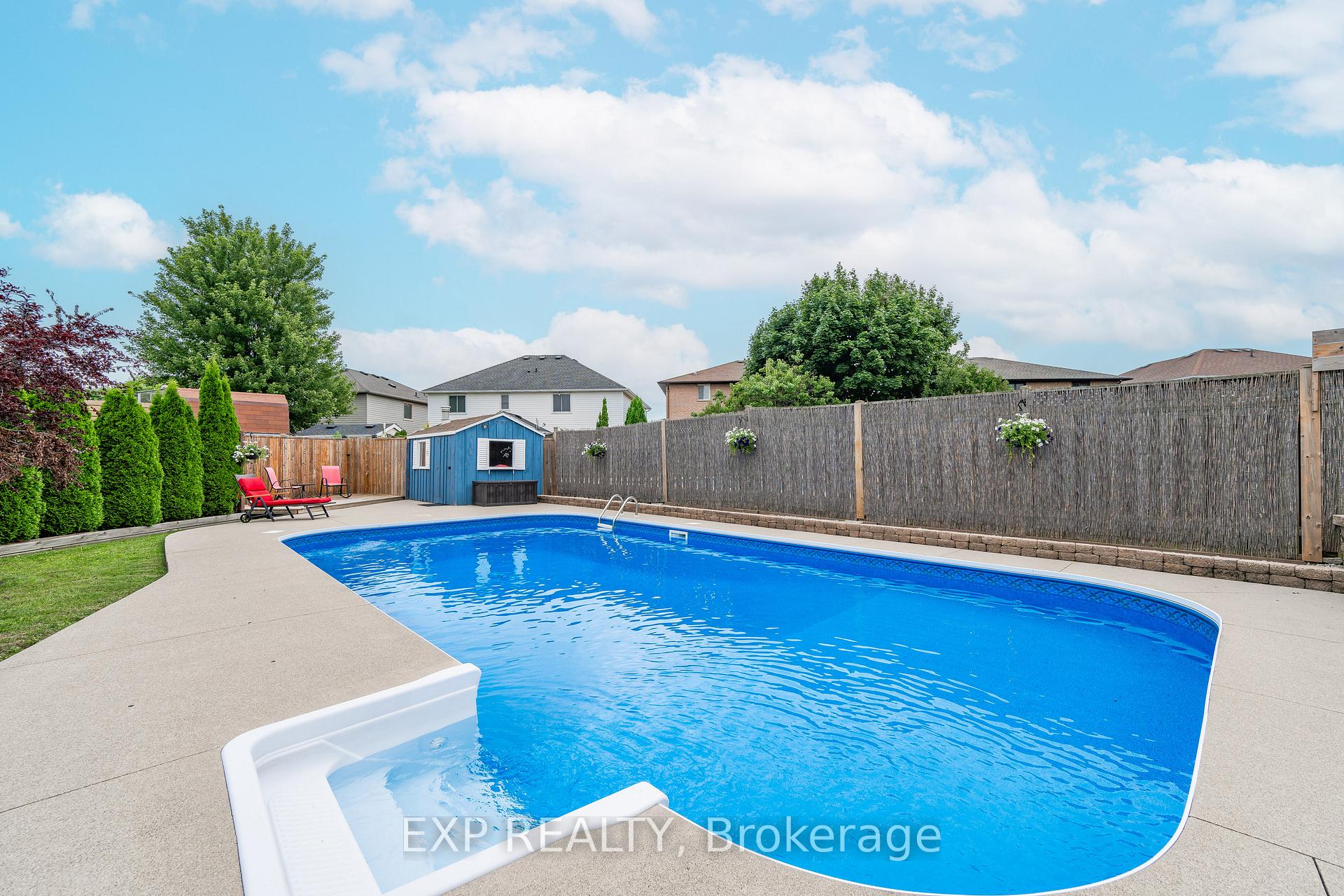 Photo 17 of 17 Hillcroft Drive, Hamilton, Stoney Creek Mountain — HOMEH