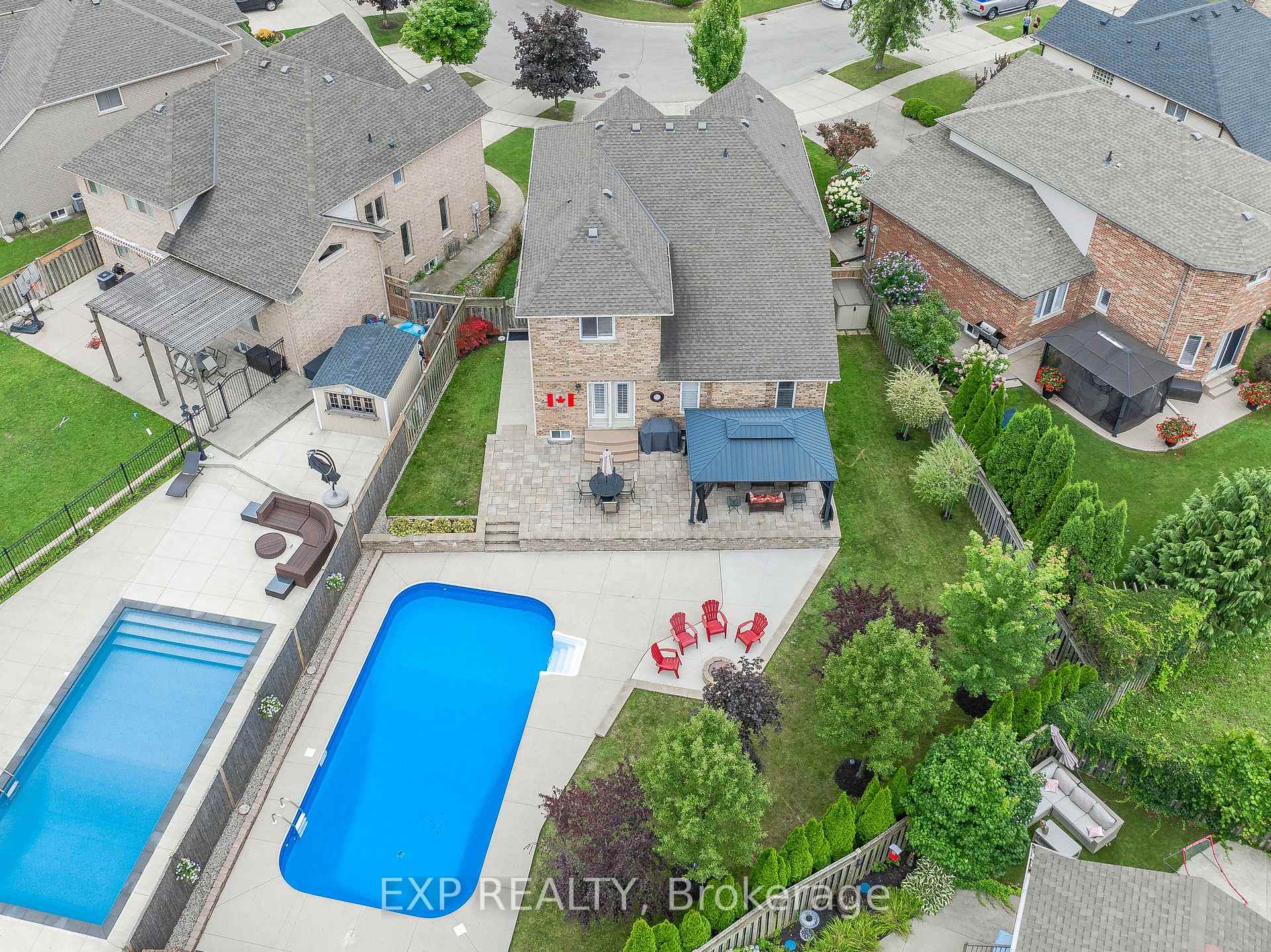 Photo 34 of 17 Hillcroft Drive, Hamilton, Stoney Creek Mountain — HOMEH