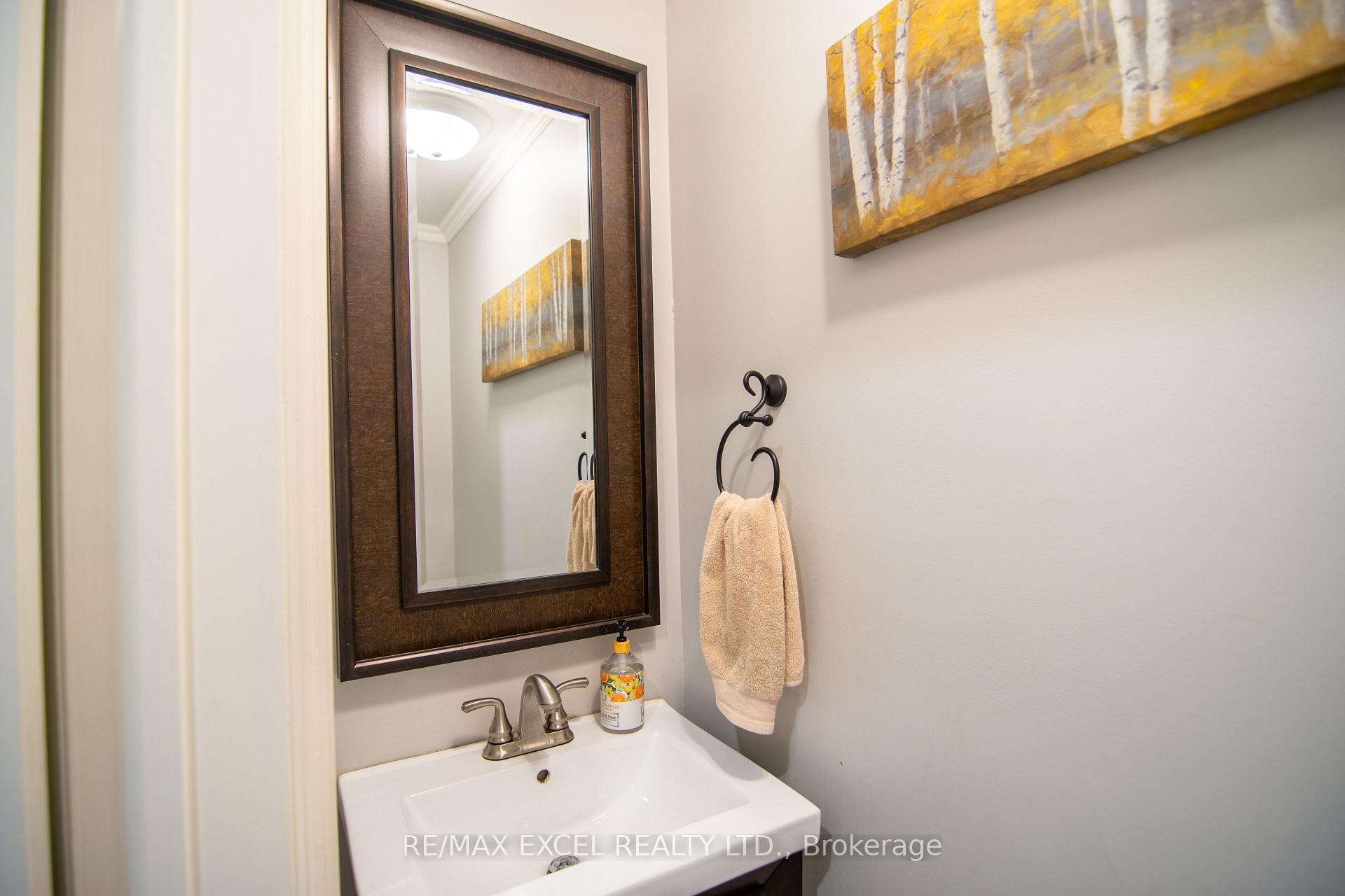 Photo 10 of 20 Barnes Court, Brampton, Snelgrove — HOMEH