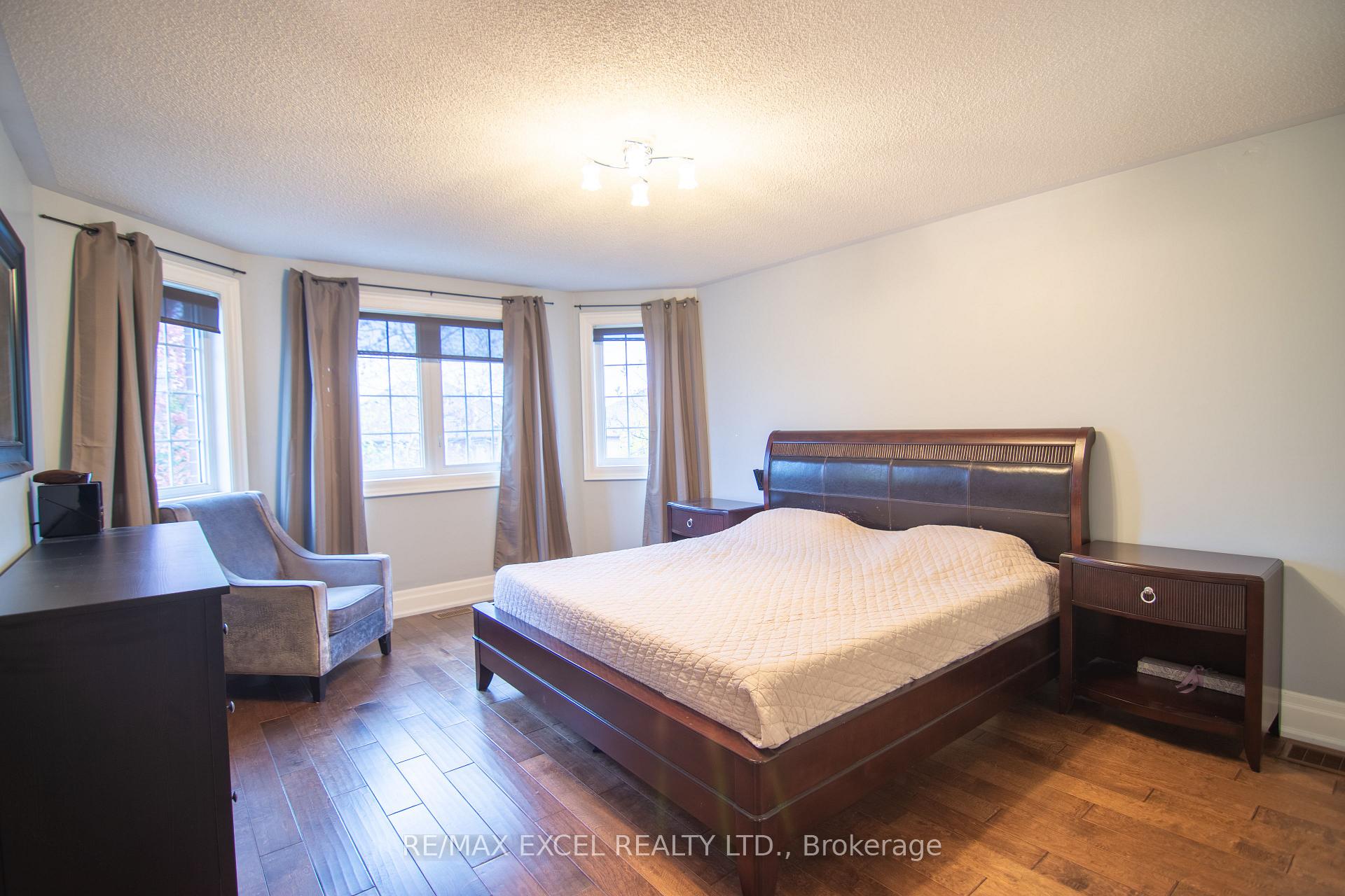 Photo 32 of 20 Barnes Court, Brampton, Snelgrove — HOMEH