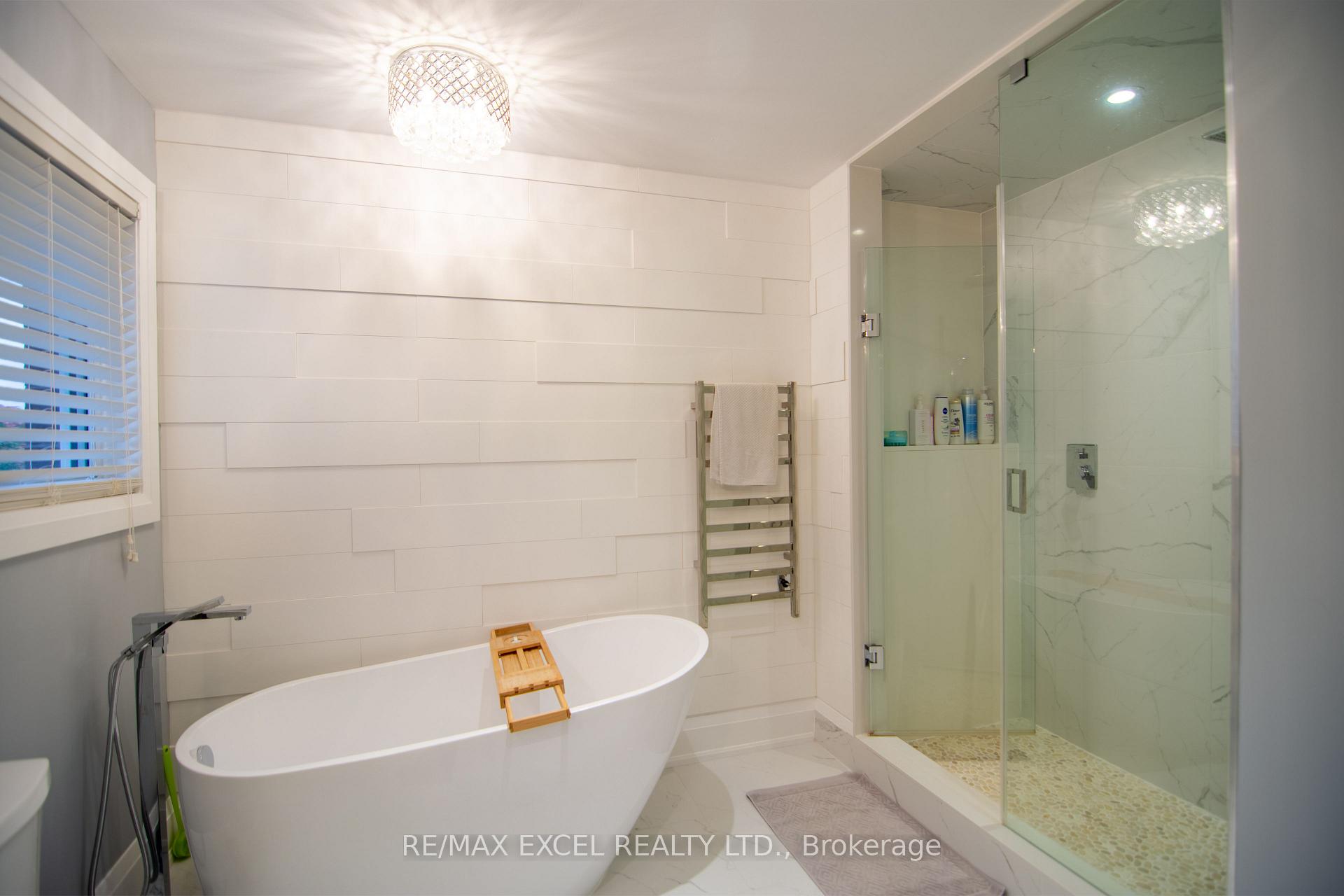 Photo 11 of 20 Barnes Court, Brampton, Snelgrove — HOMEH