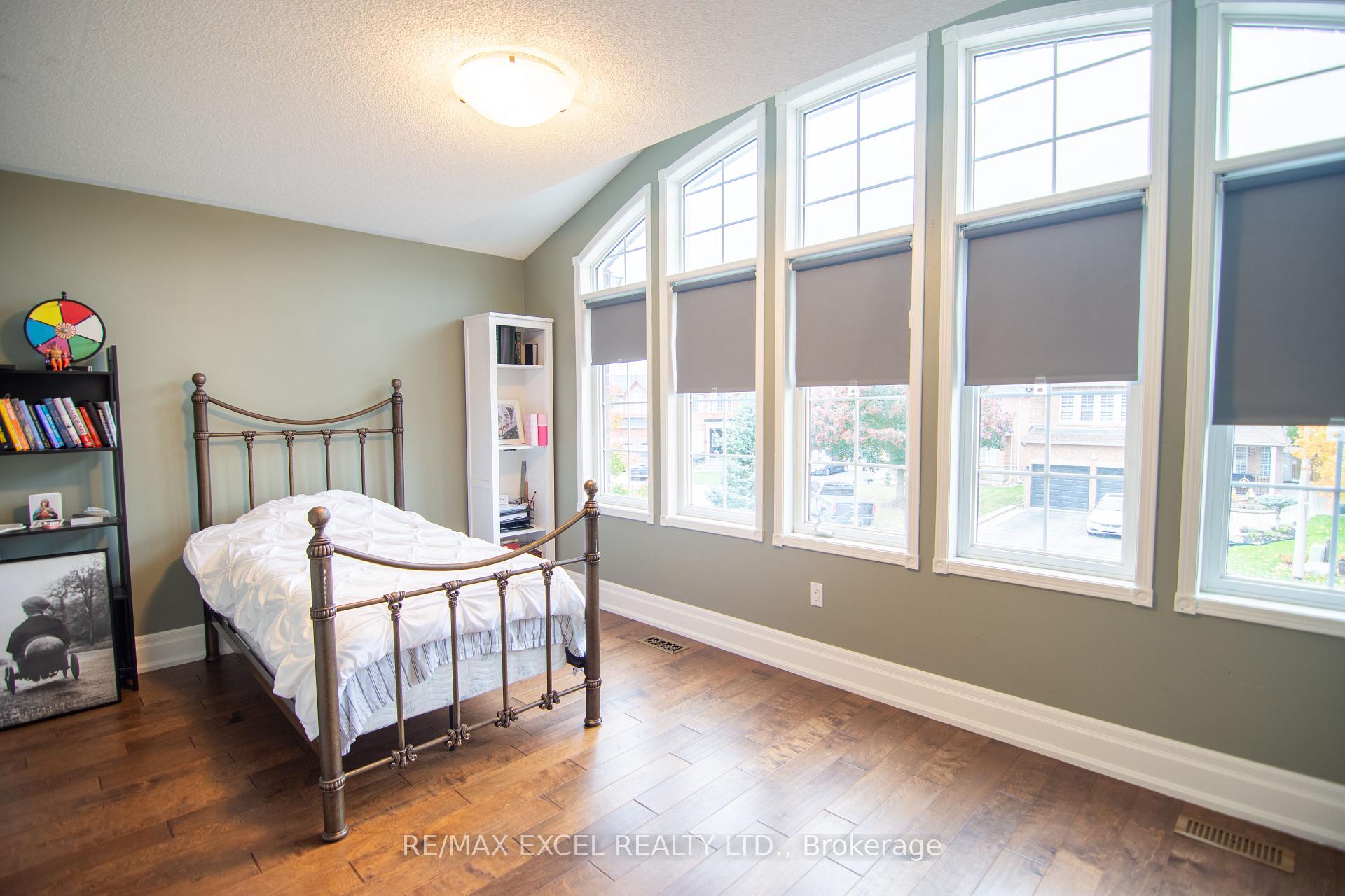 Photo 20 of 20 Barnes Court, Brampton, Snelgrove — HOMEH